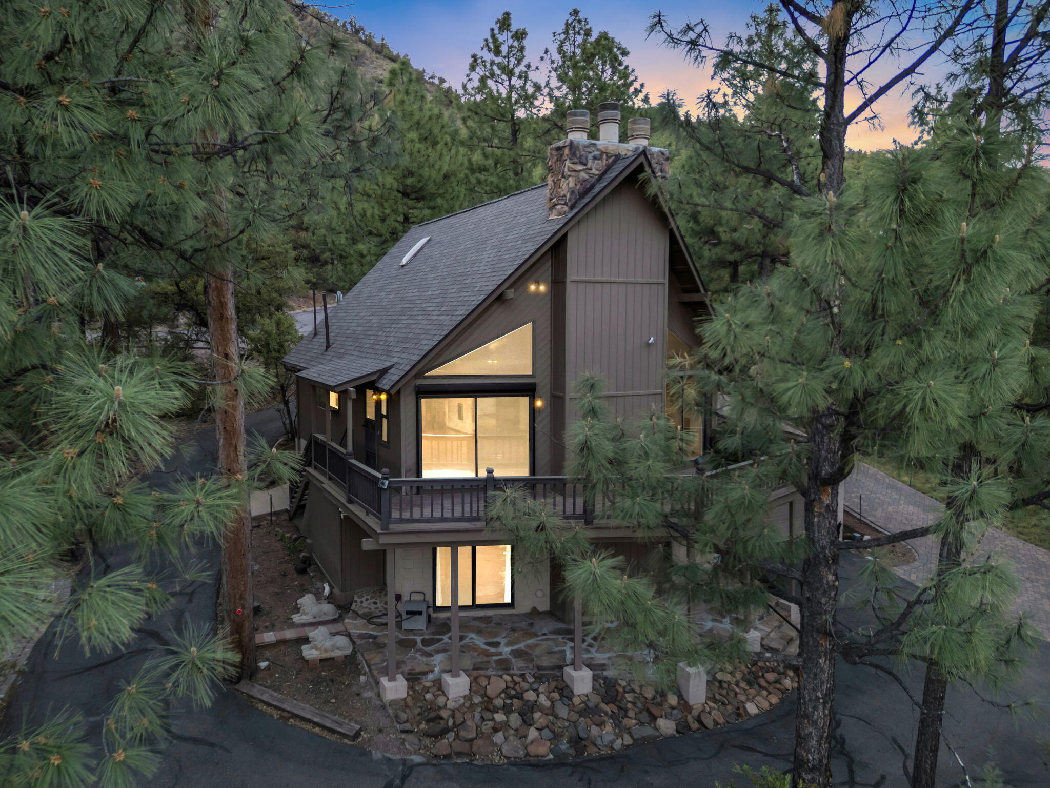 Pine, Arizona, 85544, United States, 3 Bedrooms Bedrooms, ,2 BathroomsBathrooms,Residential,For Sale,1828056