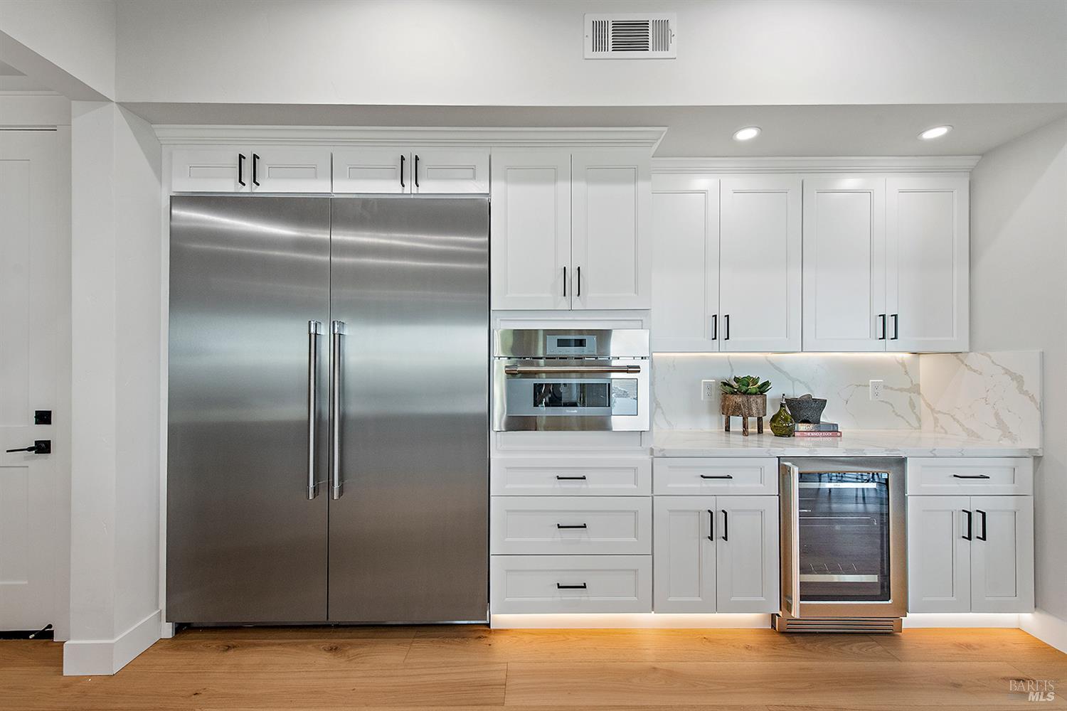 Santa Rosa, California, 95403, United States, 4 Bedrooms Bedrooms, ,4 BathroomsBathrooms,Residential,For Sale,1986529