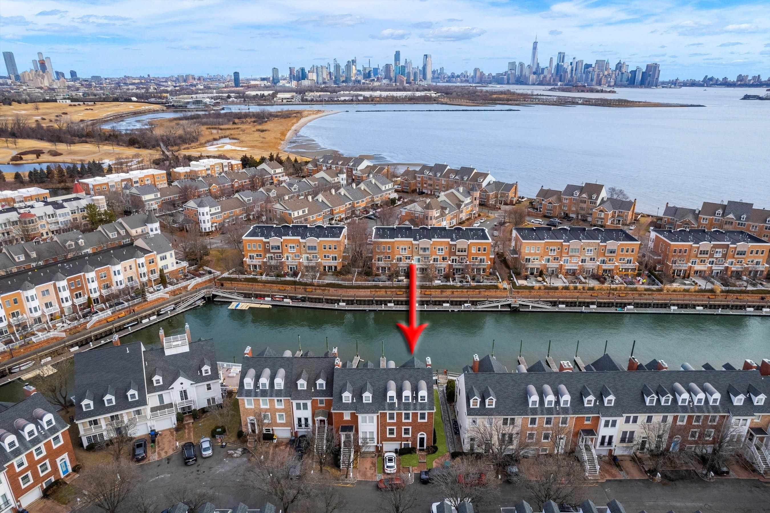 JC, Greenville, New Jersey, 07305, United States, 4 Bedrooms Bedrooms, ,3 BathroomsBathrooms,Residential,For Sale,1984499