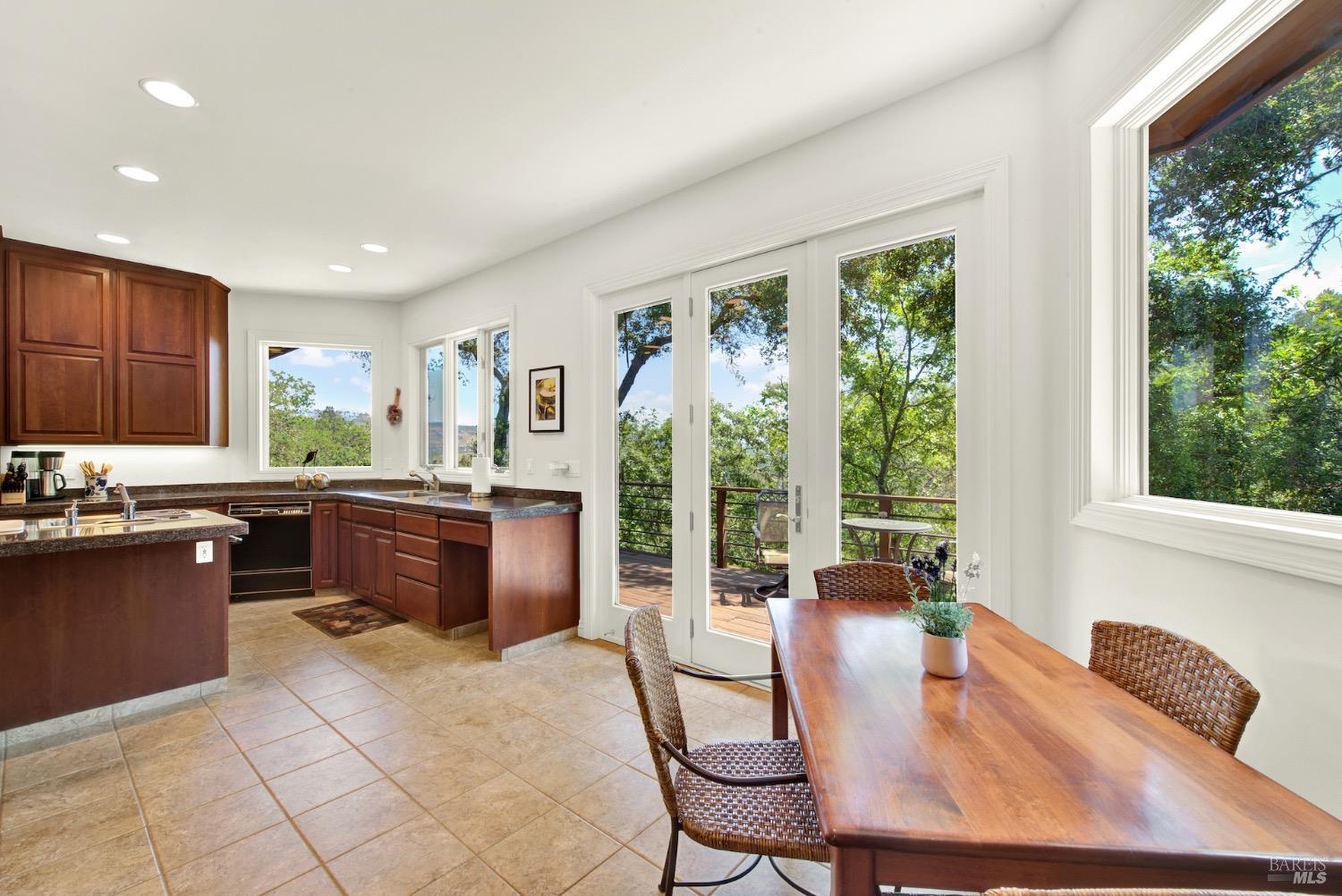 Napa, California, 94574, United States, 4 Bedrooms Bedrooms, ,5 BathroomsBathrooms,Residential,For Sale,1784164