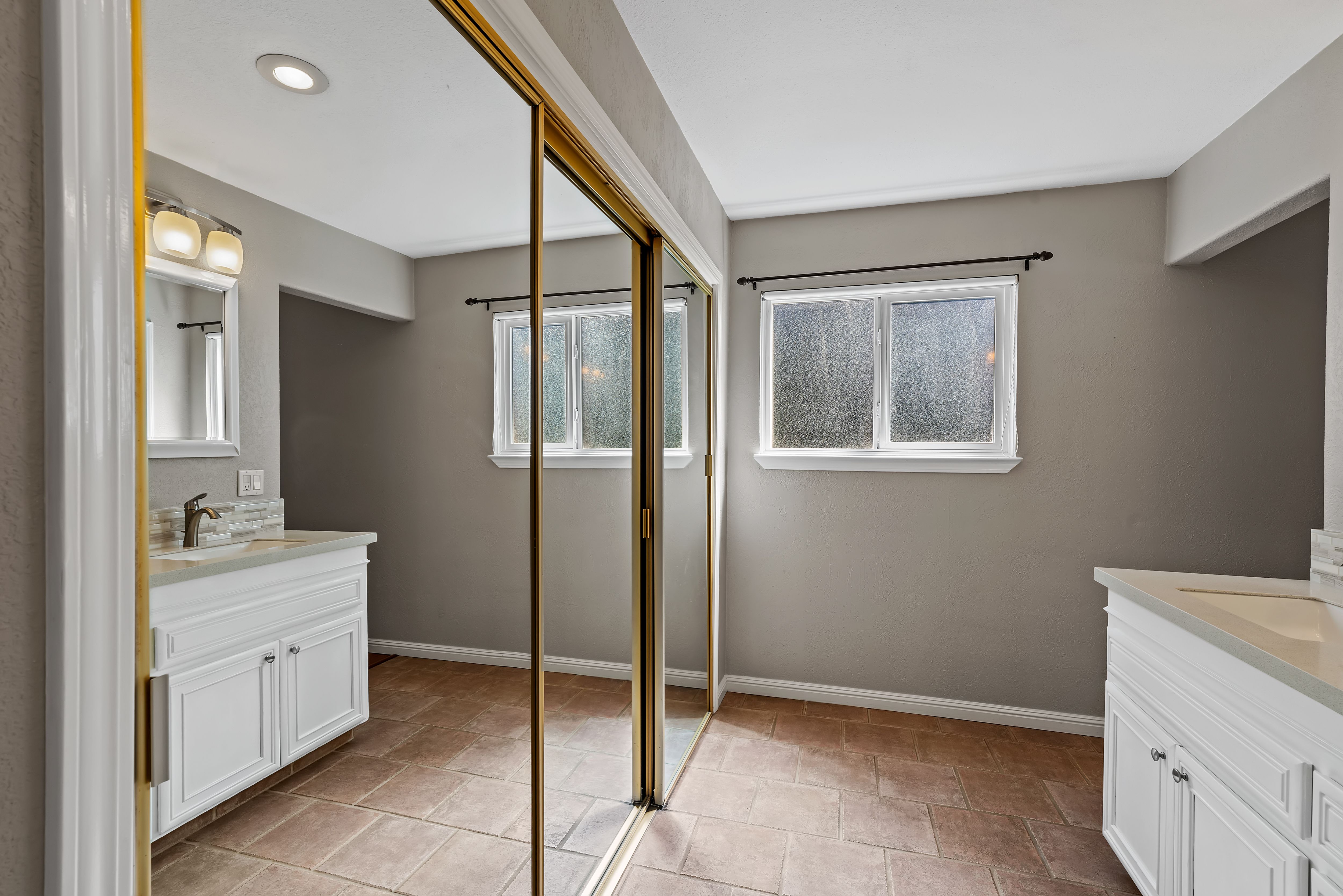  2158 Mount Olive Drive, Santa Rosa, CA 95404 - 物件實景