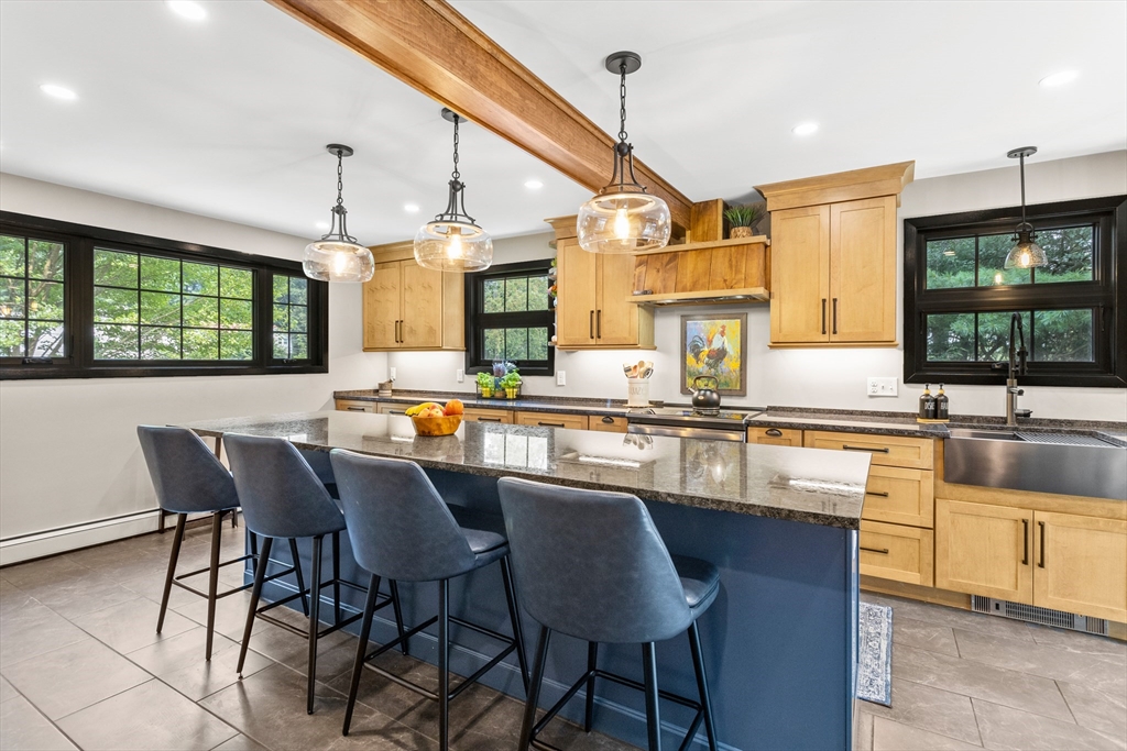Waltham, Massachusetts, 02451, United States, 4 Bedrooms Bedrooms, ,2 BathroomsBathrooms,Residential,For Sale,1914074
