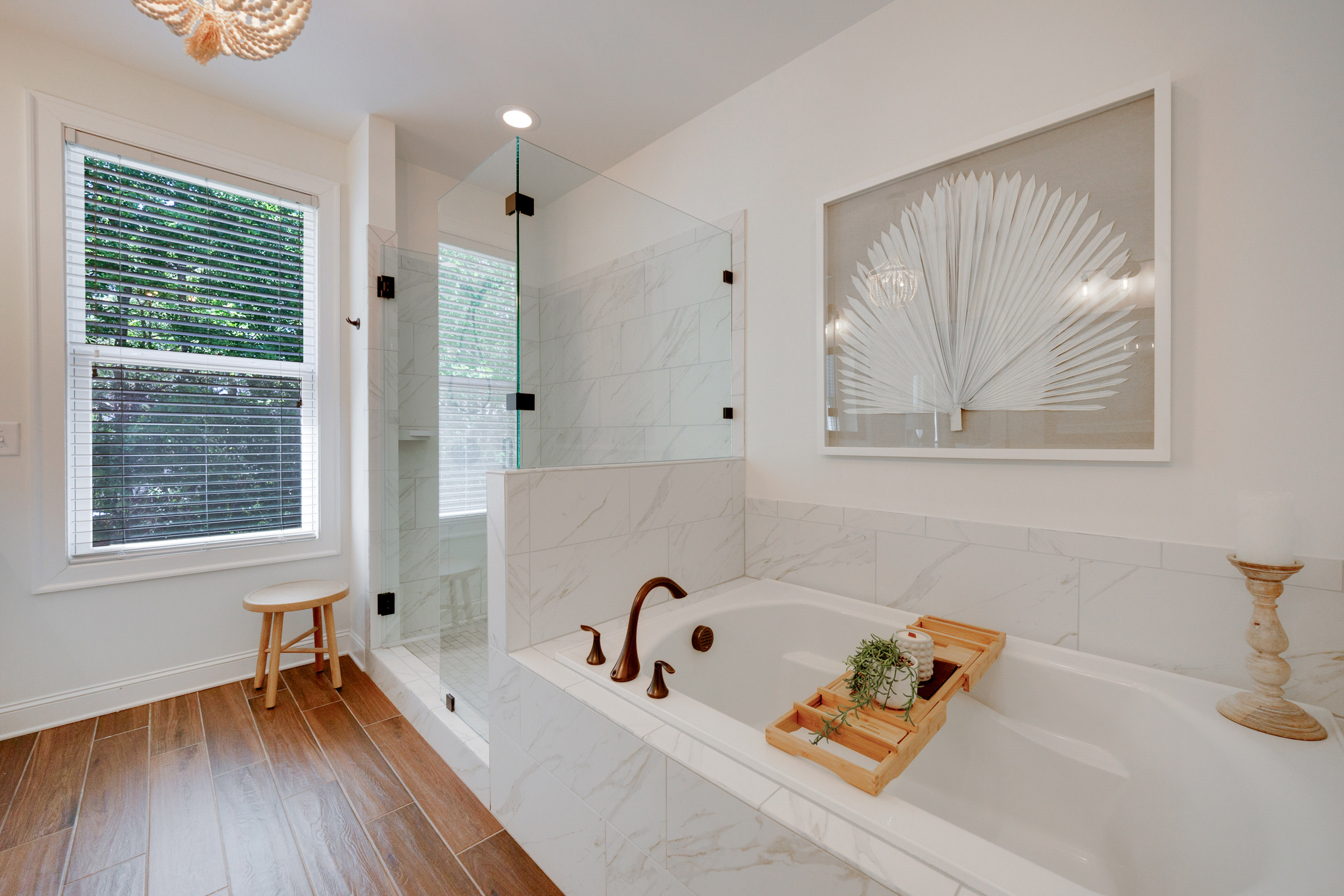  Beautifully Appointed Two-story Townhome in Inviting Gated Roswell Community - 物件實景