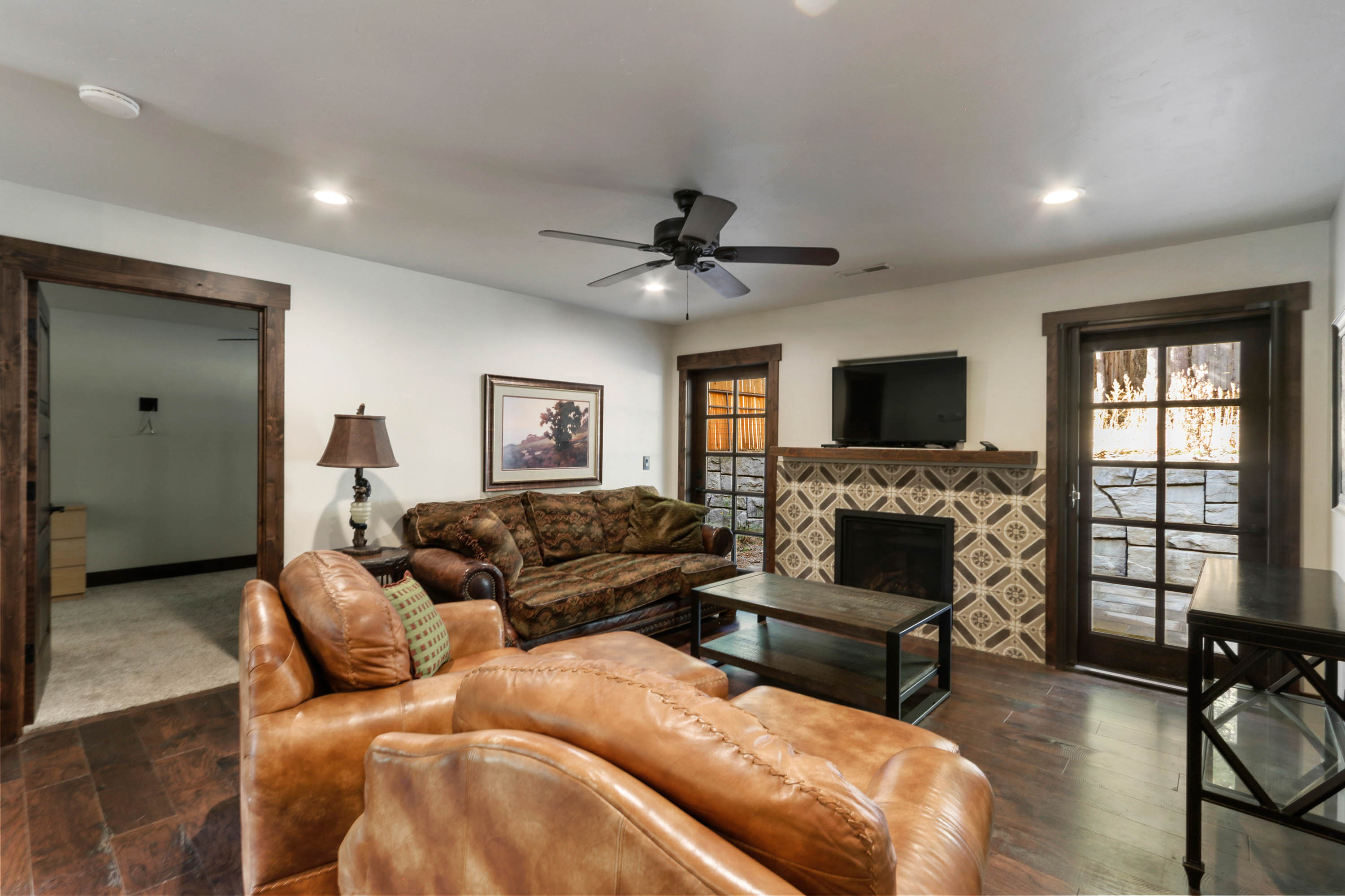 Sandpoint, Idaho, 83864, United States, 6 Bedrooms Bedrooms, ,8 BathroomsBathrooms,Residential,For Sale,1975419