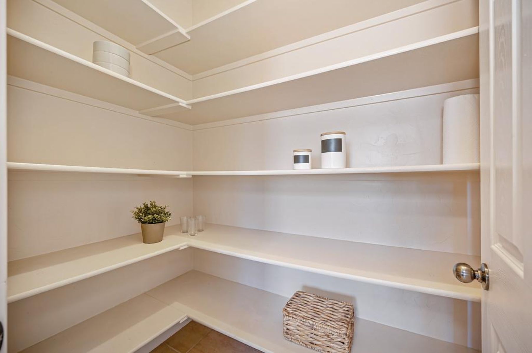  1722 Palomares Way, Roseville, CA 95747 - 物件實景