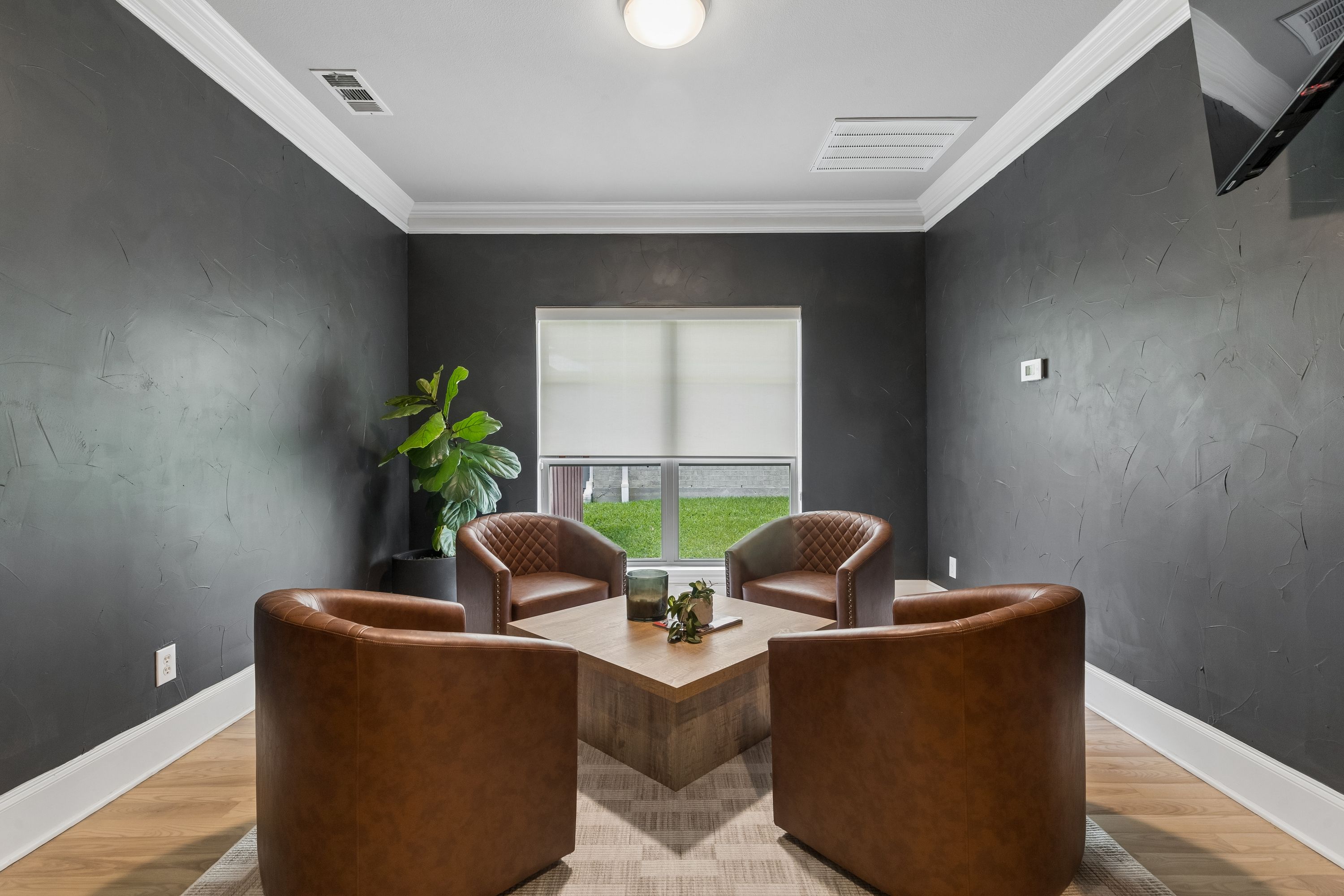  Cul-de-Sac Privacy Meets Resort-Style Living - 物件實景