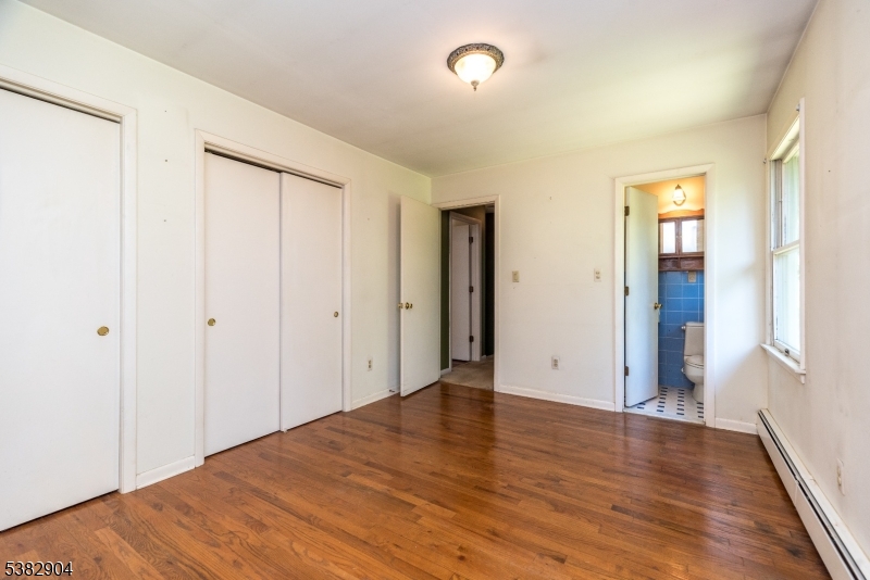 Kingwood Twp., New Jersey, 08867-4402, United States, 4 Bedrooms Bedrooms, ,3 BathroomsBathrooms,Residential,For Sale,1940654