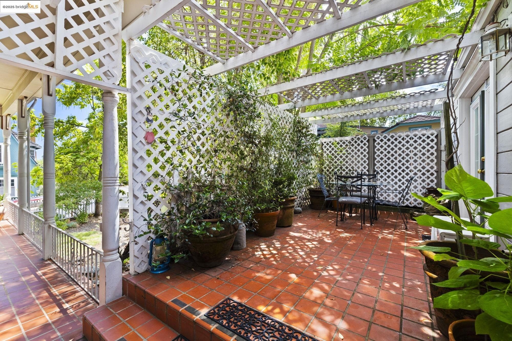 Sonora, California, 95370, United States, 5 Bedrooms Bedrooms, ,5 BathroomsBathrooms,Residential,For Sale,1903686