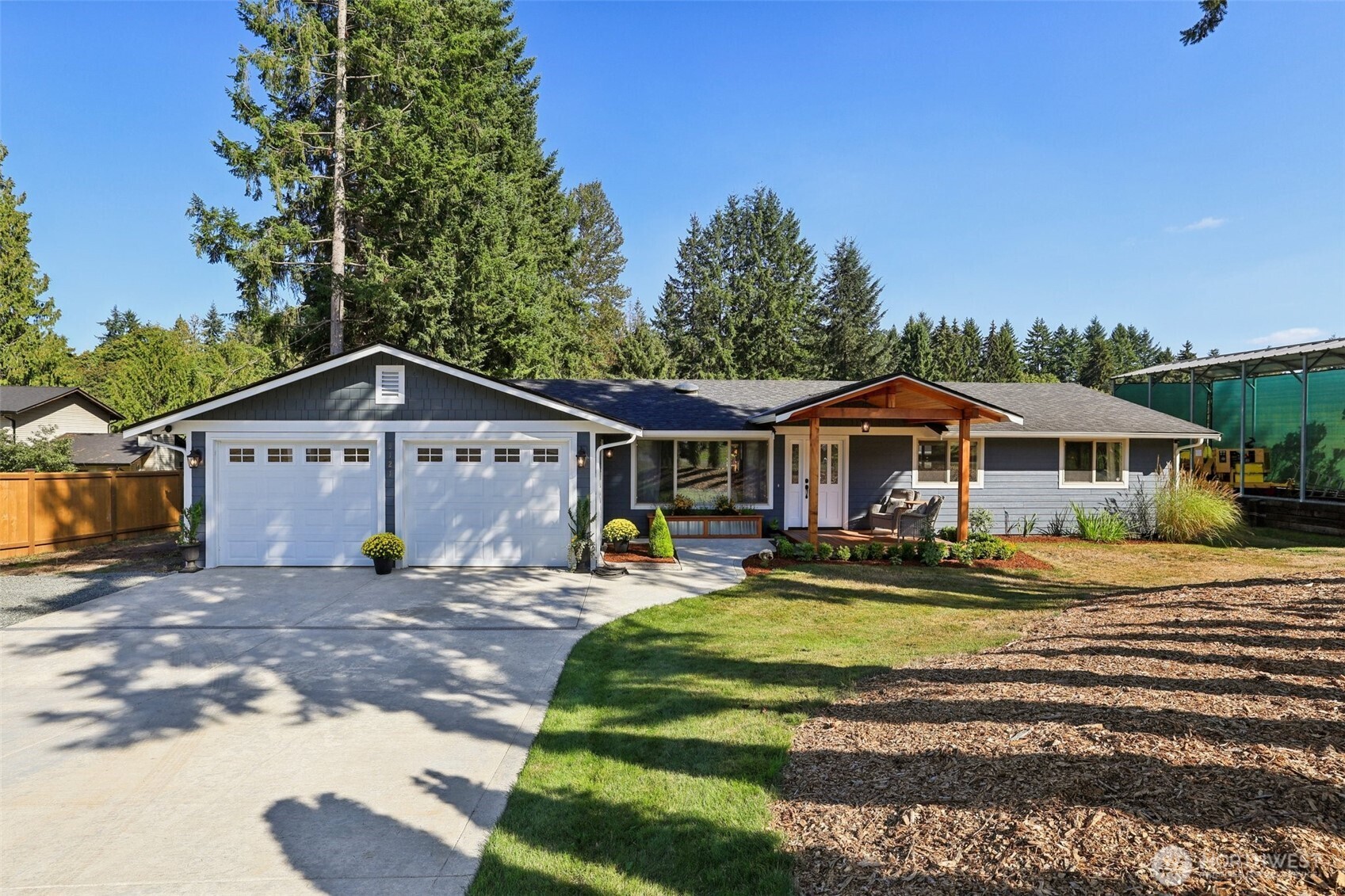 Snohomish, Washington, 98290, United States, 3 Bedrooms Bedrooms, ,1 BathroomBathrooms,Residential,For Sale,1947981