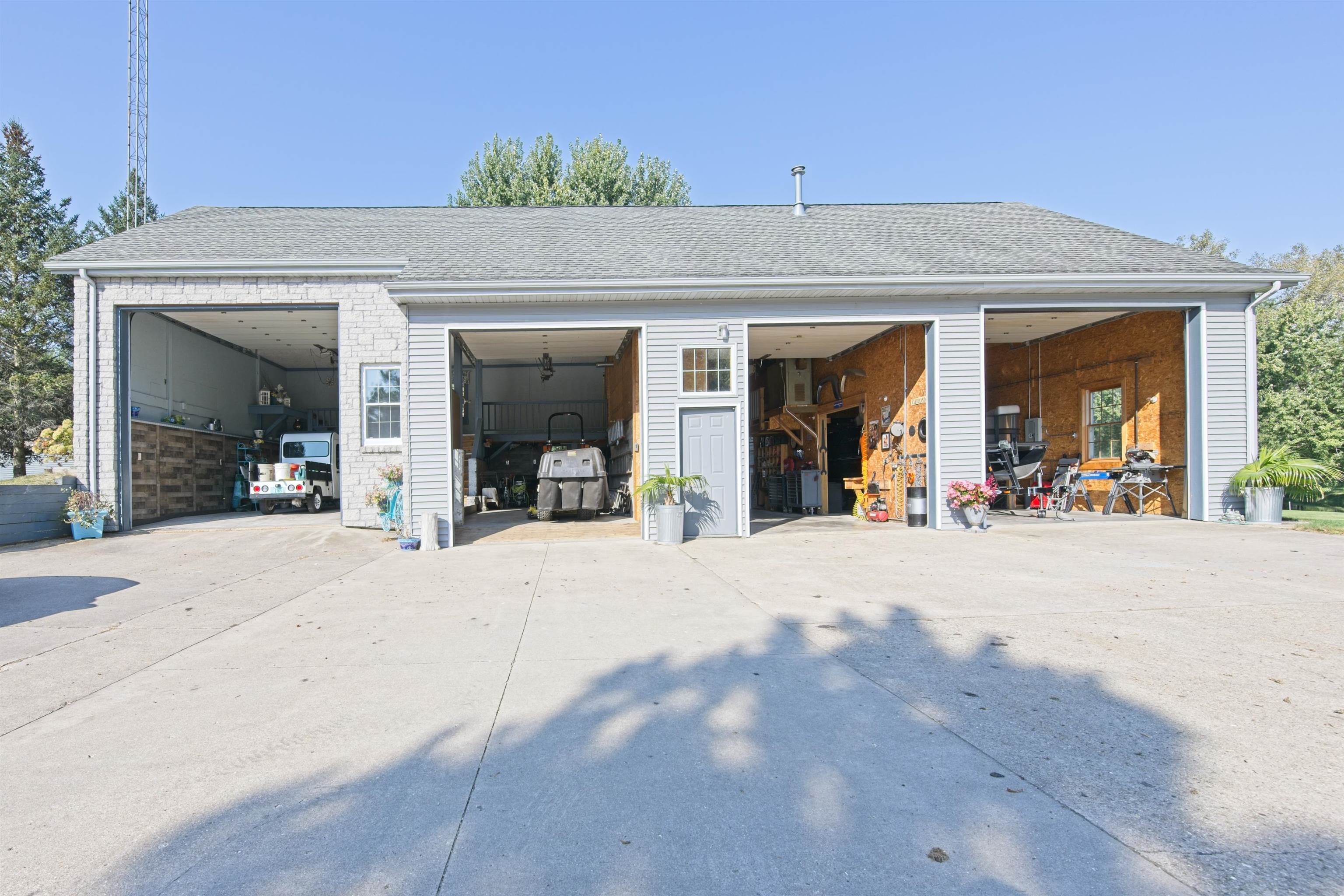 Rio, Wisconsin, 53960, United States, 3 Bedrooms Bedrooms, ,3 BathroomsBathrooms,Residential,For Sale,1976824