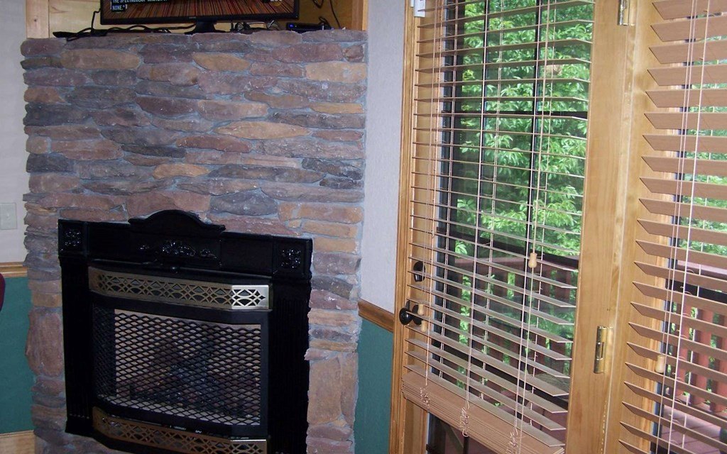 Hiawassee, Georgia, 30546, United States, 3 Bedrooms Bedrooms, ,3 BathroomsBathrooms,Residential,For Sale,1921264