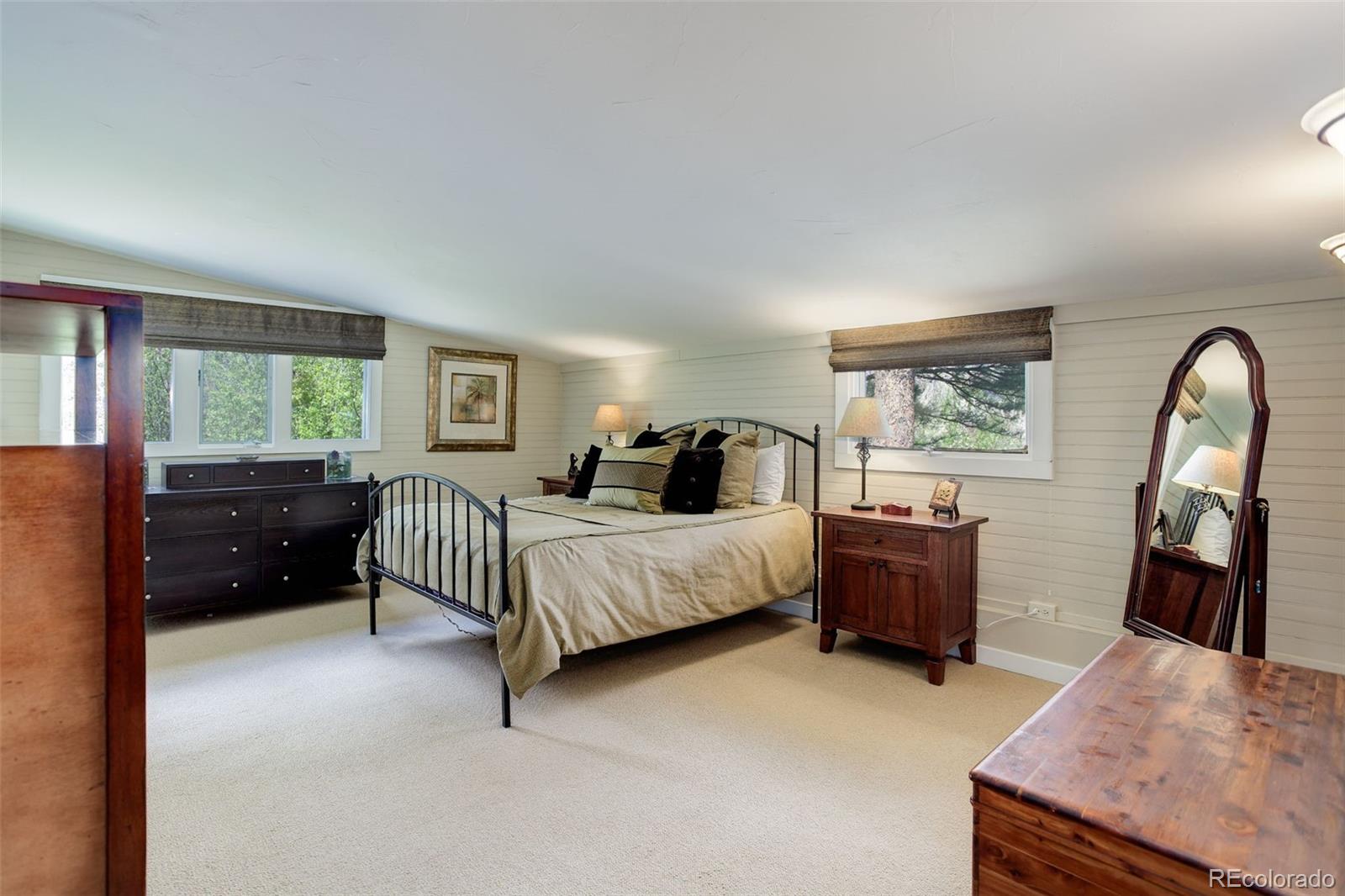 Longmont, Colorado, 80503, United States, 3 Bedrooms Bedrooms, ,1 BathroomBathrooms,Residential,For Sale,1826397