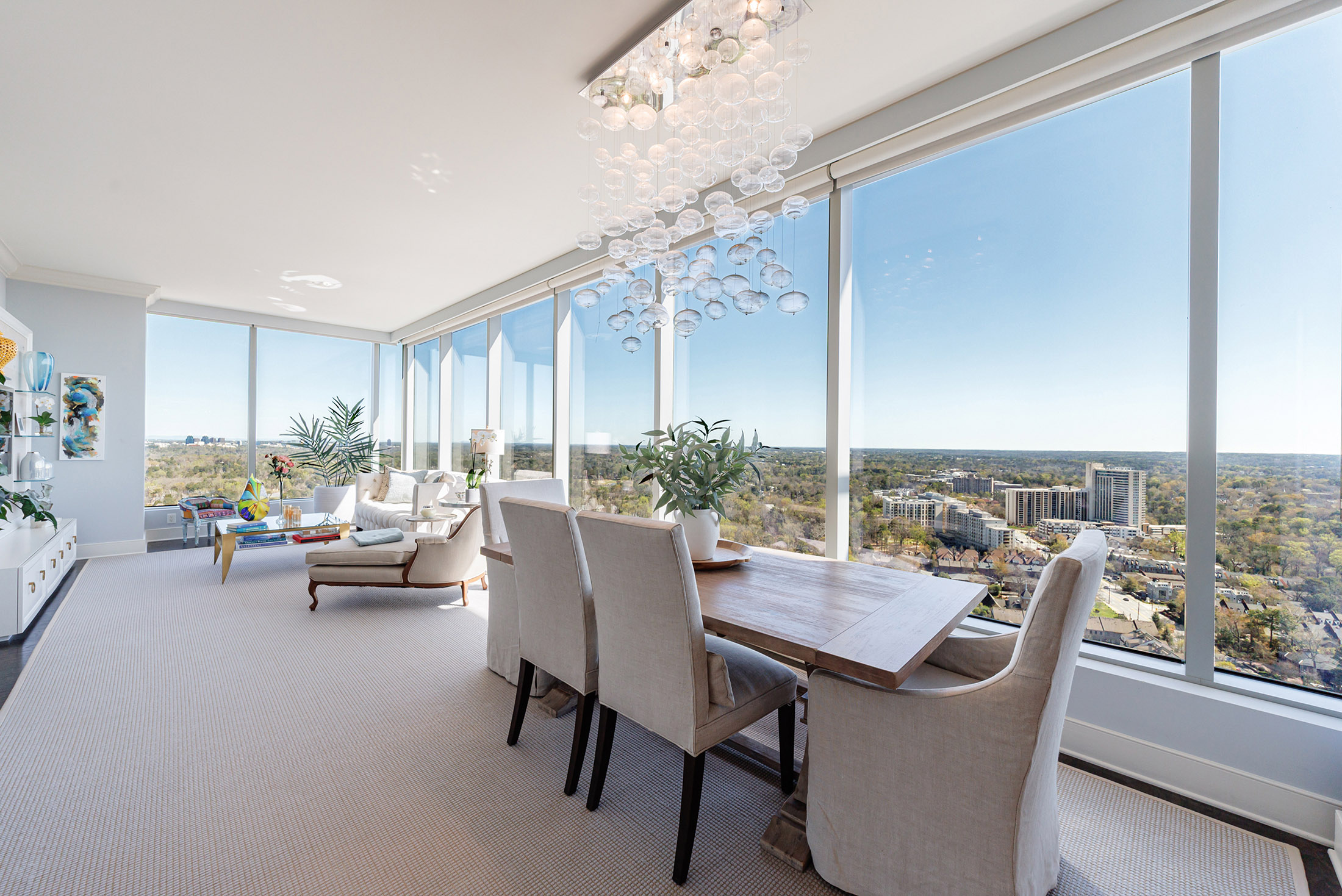  Exceptional One Bedroom Corner Residence with Sweeping Skyline Views - 物件實景
