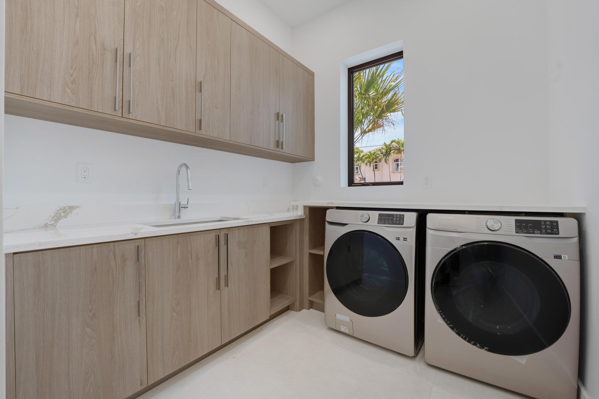 Delray Beach, Florida, 33483, United States, 6 Bedrooms Bedrooms, ,8 BathroomsBathrooms,Residential,For Sale,1727763
