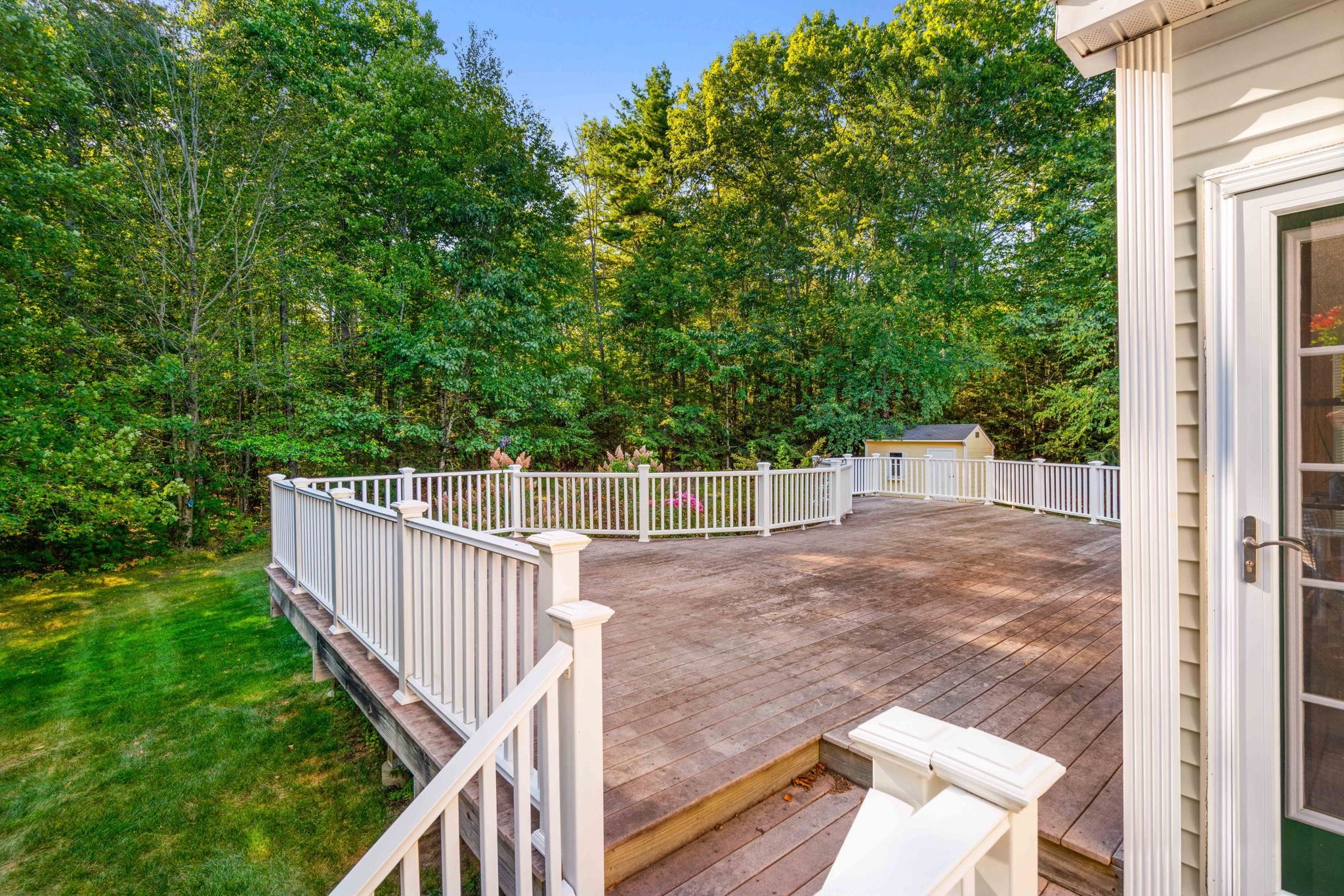Chester, New Hampshire, 03036, United States, 3 Bedrooms Bedrooms, ,2 BathroomsBathrooms,Residential,For Sale,1926027