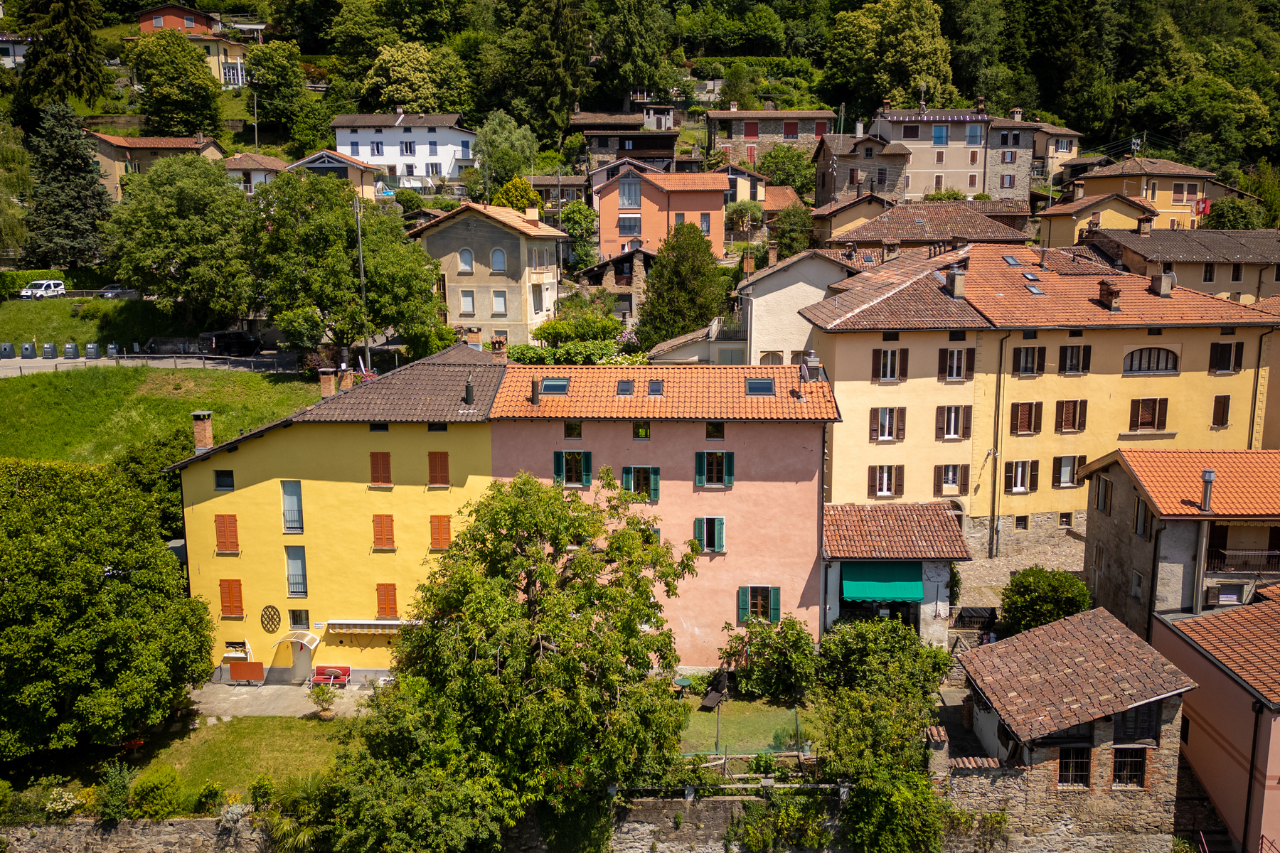 Historic House with Garden in the Old Village of Aranno - 物件實景