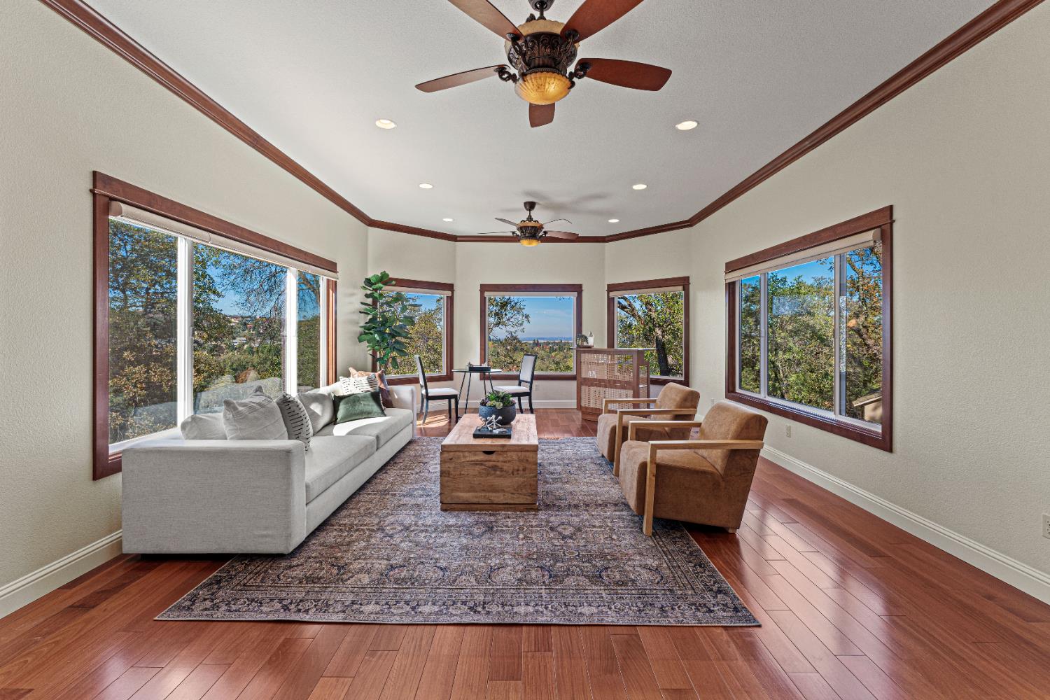 El Dorado Hills, California, 95762, United States, 4 Bedrooms Bedrooms, ,3 BathroomsBathrooms,Residential,For Sale,1987748