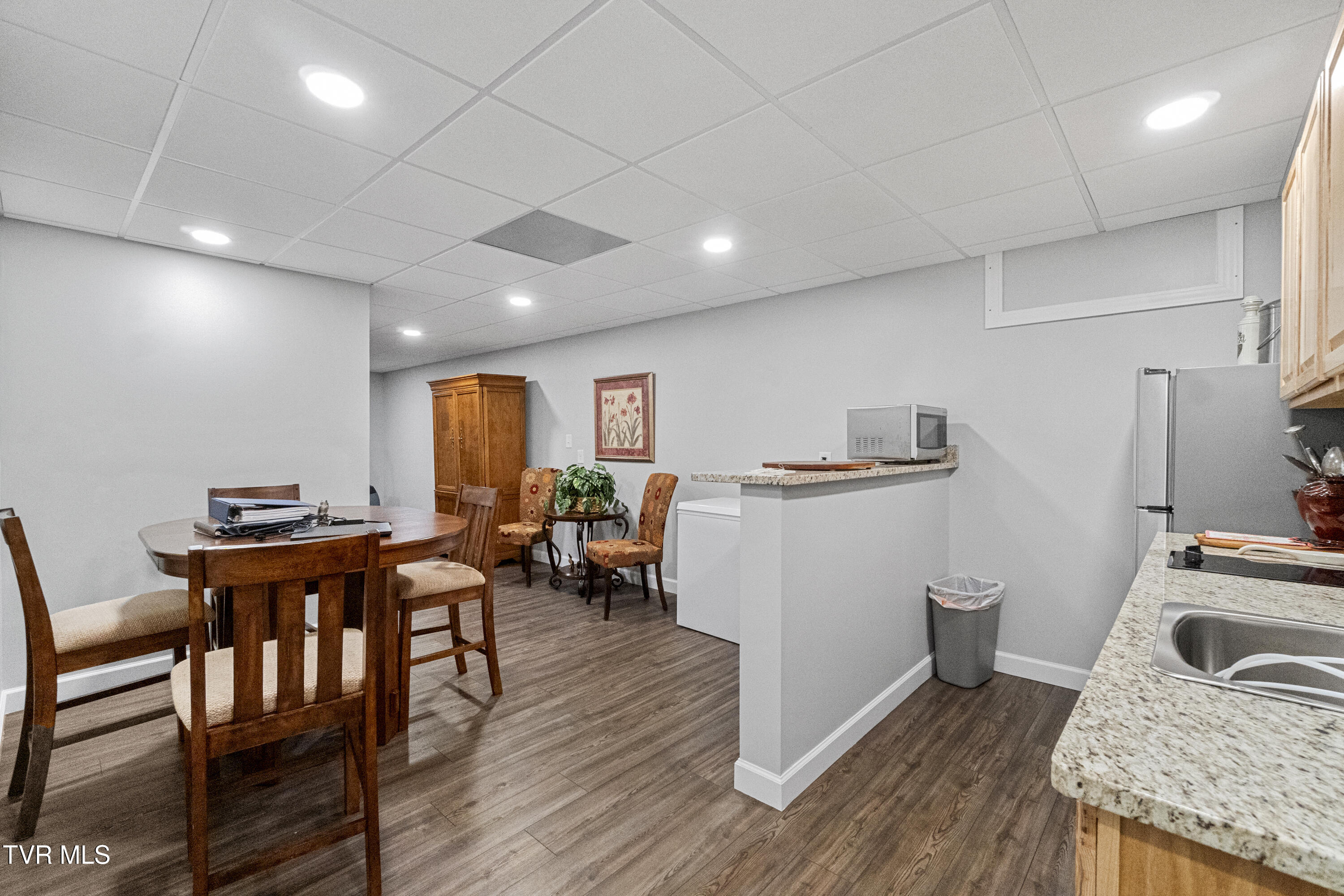 Greeneville, Tennessee, 37745, United States, 5 Bedrooms Bedrooms, ,5 BathroomsBathrooms,Residential,For Sale,2012581