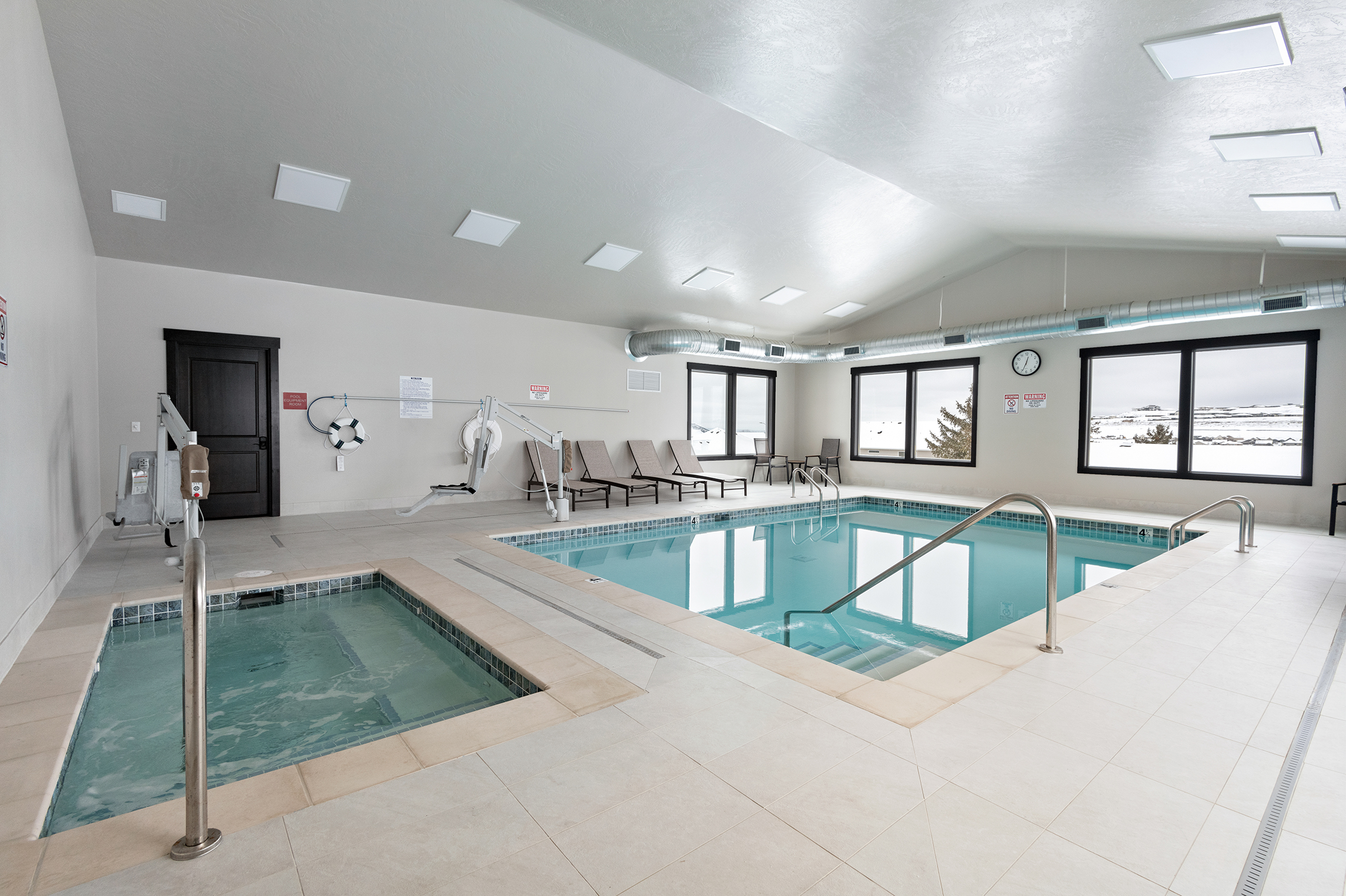  55+ Low Maintenance Living - 物件實景