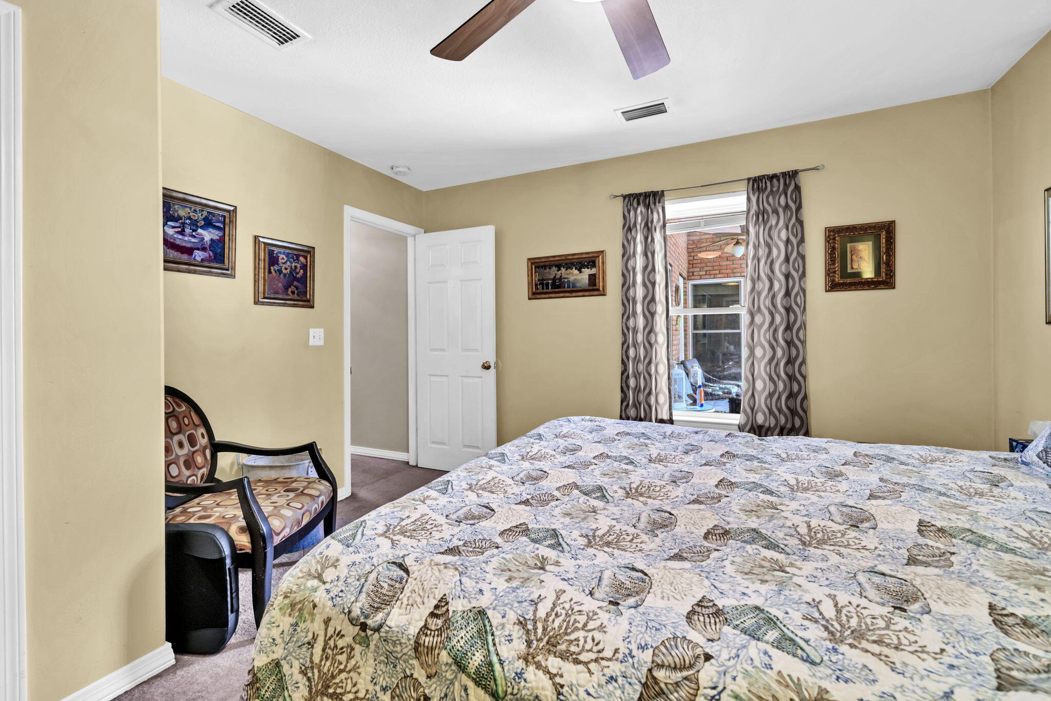 Crestview, Florida, 32539, United States, 4 Bedrooms Bedrooms, ,2 BathroomsBathrooms,Residential,For Sale,1918564