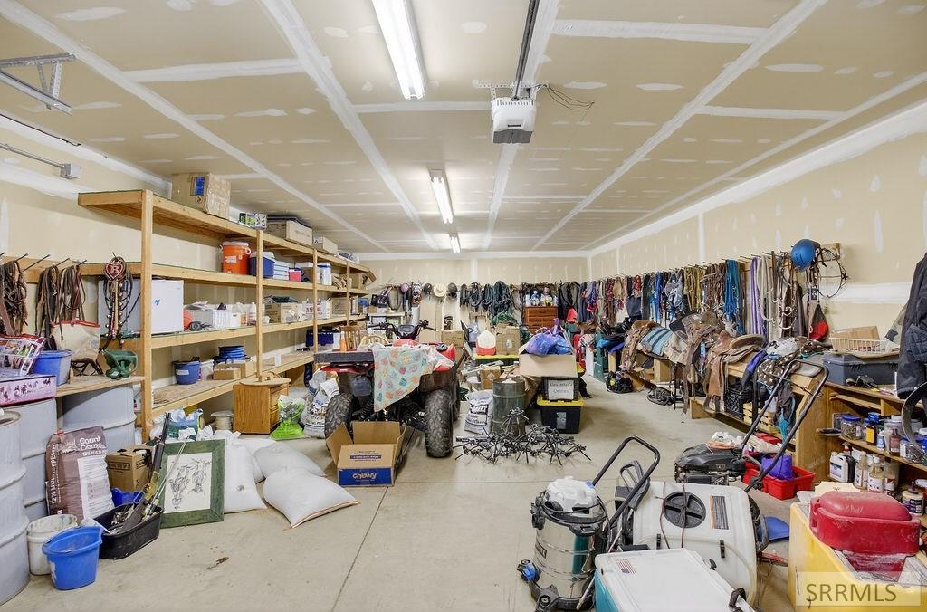 POCATELLO, Idaho, 83202, United States, 6 Bedrooms Bedrooms, ,4 BathroomsBathrooms,Residential,For Sale,1977598