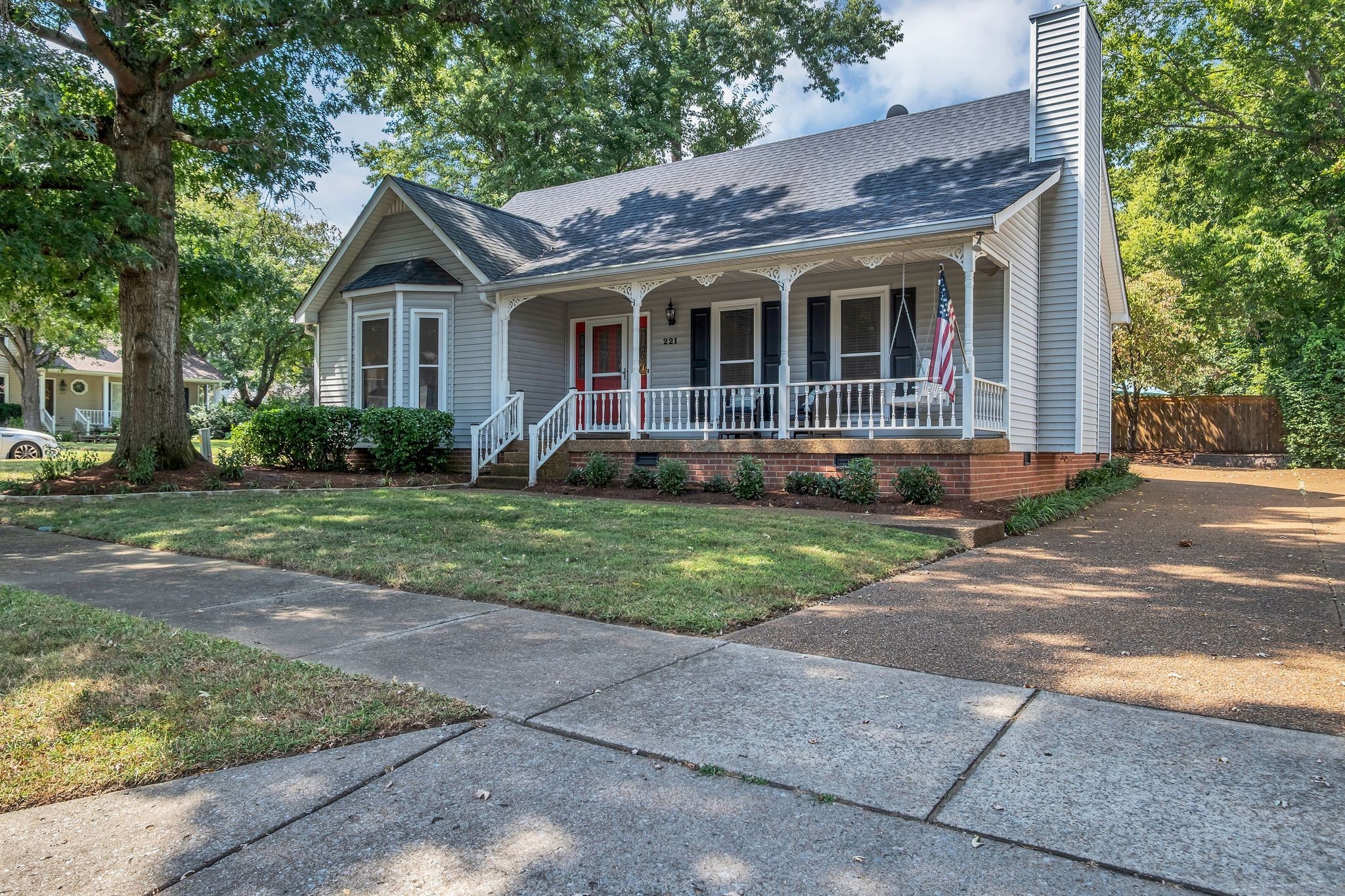  221 Adams Ct, Franklin, TN, 37064 - 物件實景