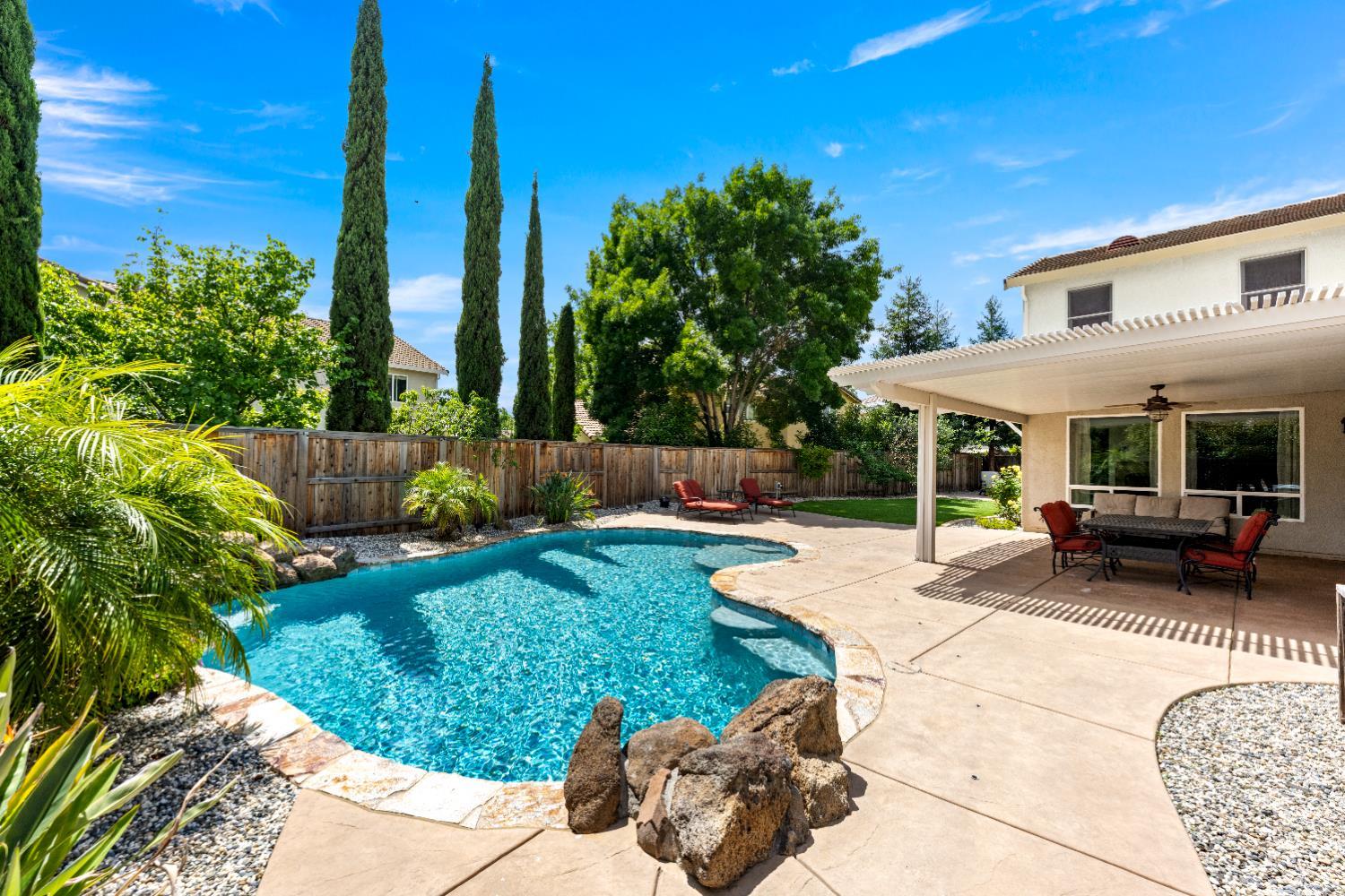 Lincoln, California, 95648, United States, 5 Bedrooms Bedrooms, ,4 BathroomsBathrooms,Residential,For Sale,2035339