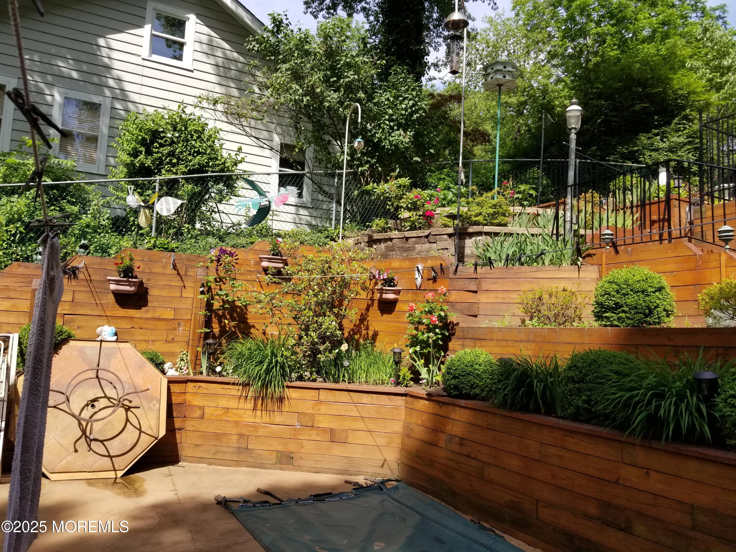 West Caldwell, New Jersey, 07006, United States, 3 Bedrooms Bedrooms, ,3 BathroomsBathrooms,Residential,For Sale,1916305