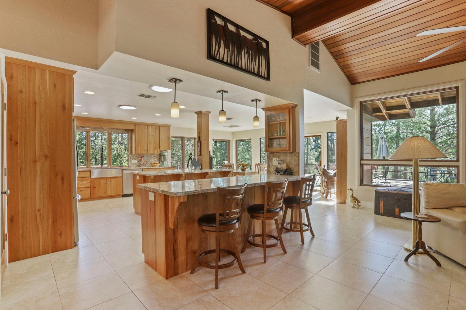 Coulterville, California, 95311, United States, 3 Bedrooms Bedrooms, ,4 BathroomsBathrooms,Residential,For Sale,1792309