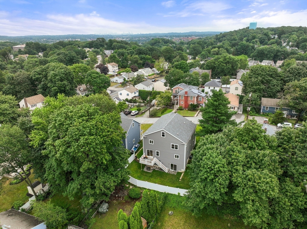 Waltham, Massachusetts, 02453, United States, 4 Bedrooms Bedrooms, ,5 BathroomsBathrooms,Residential,For Sale,1927253