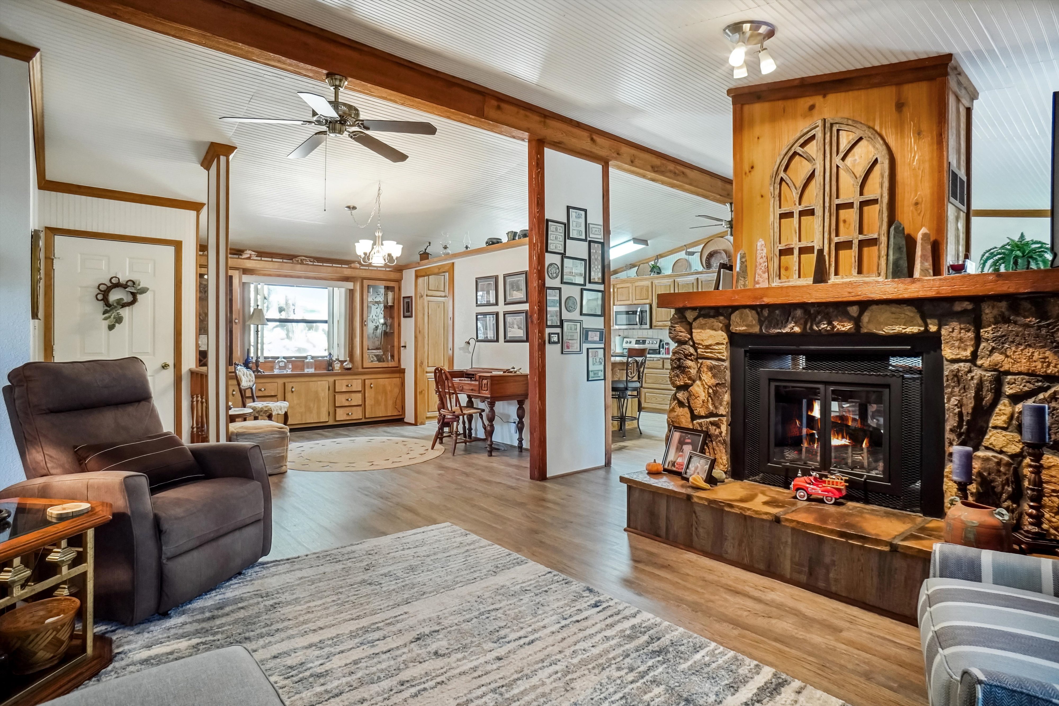Chico, Texas, 76431, United States, 3 Bedrooms Bedrooms, ,2 BathroomsBathrooms,Residential,For Sale,1936991