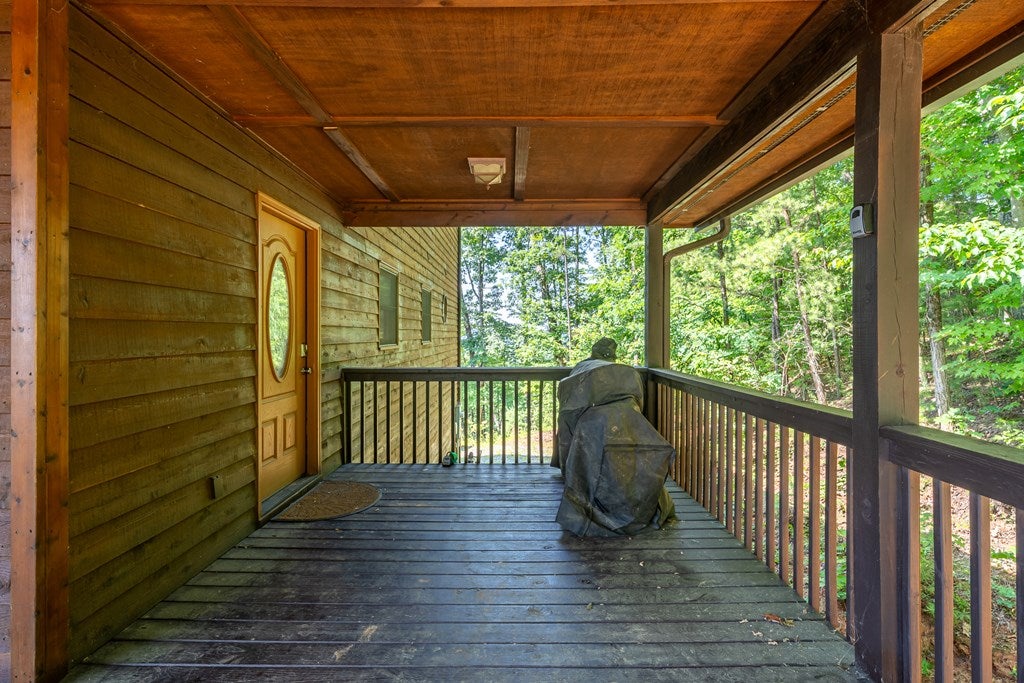 Murphy, North Carolina, 28096, United States, 4 Bedrooms Bedrooms, ,4 BathroomsBathrooms,Residential,For Sale,1871298