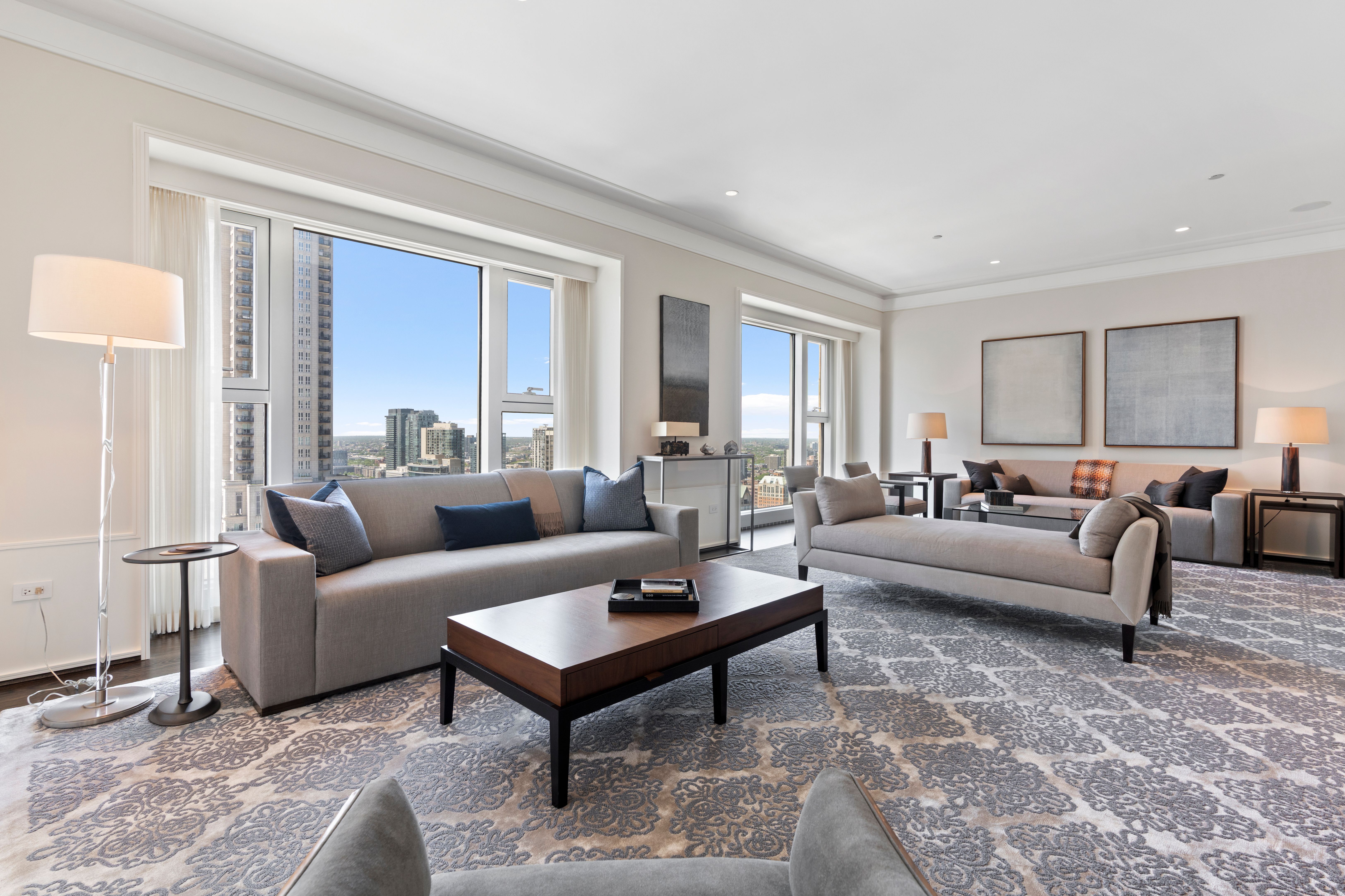  Sophisticated Living with Sweeping City Views - 物件實景