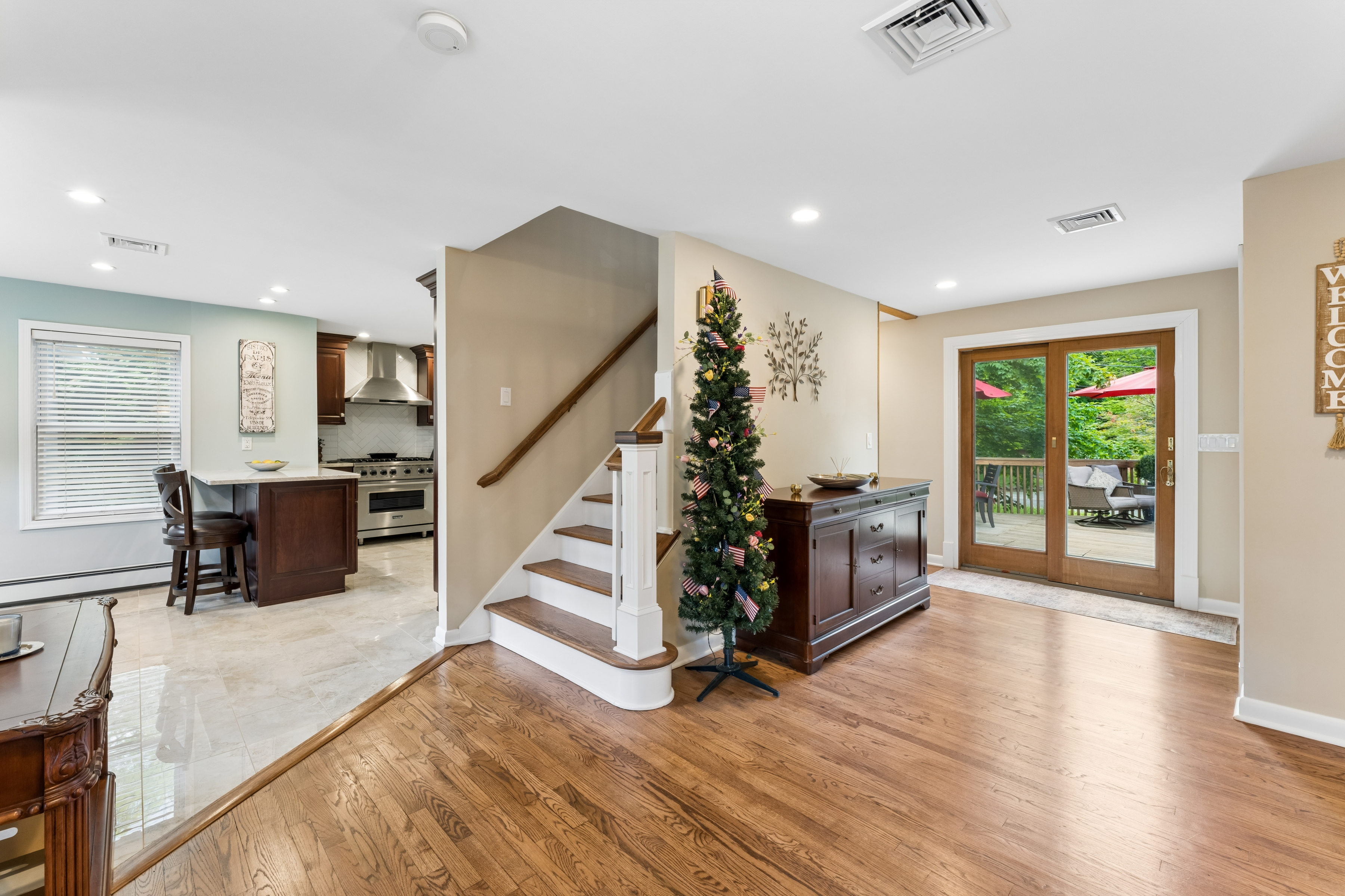 Towaco, New Jersey, 07082, United States, 4 Bedrooms Bedrooms, ,3 BathroomsBathrooms,Residential,For Sale,2048058