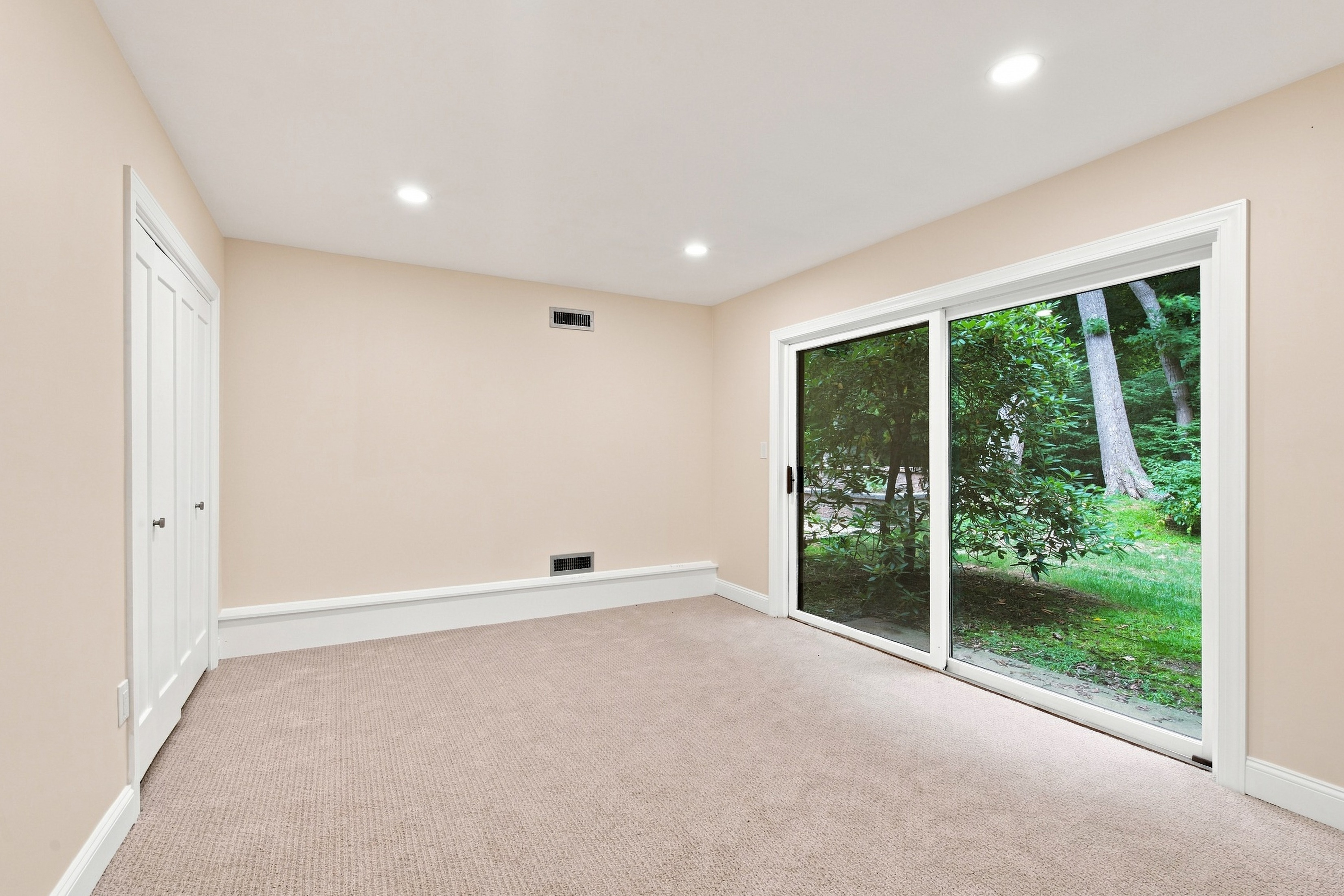  3 Willada Lane, Glen Cove, NY, 11542 - 物件實景