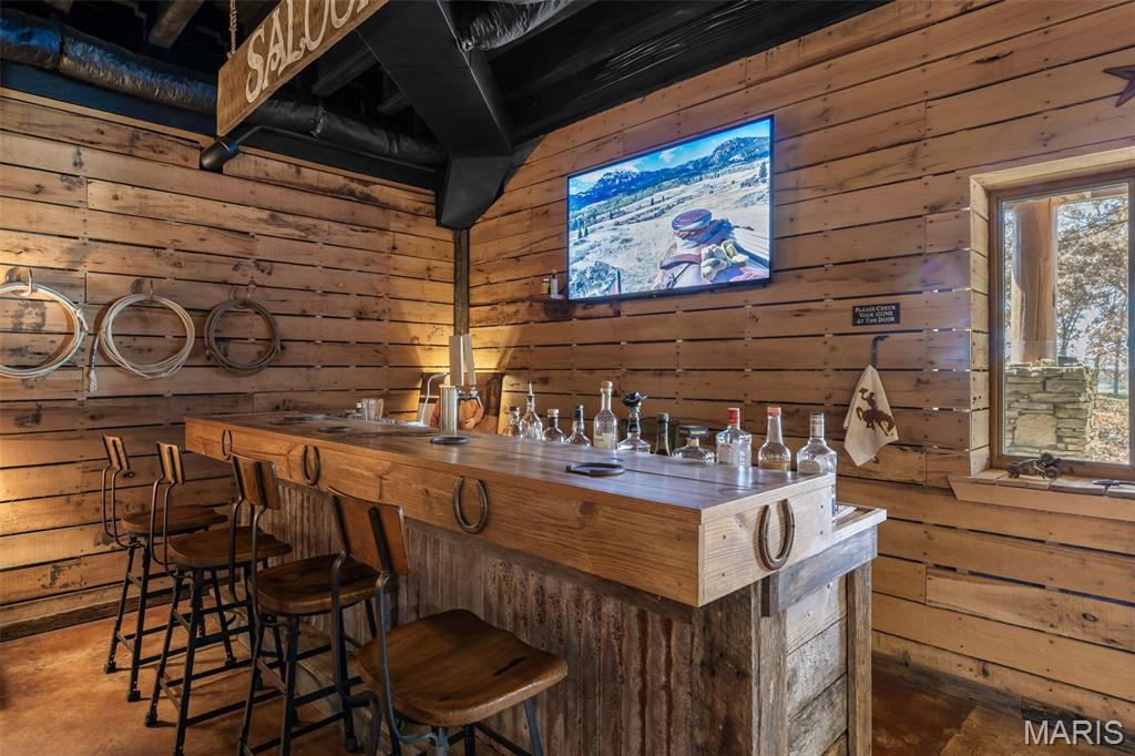 Farmington, Missouri, 63640, United States, 3 Bedrooms Bedrooms, ,4 BathroomsBathrooms,Residential,For Sale,1991980