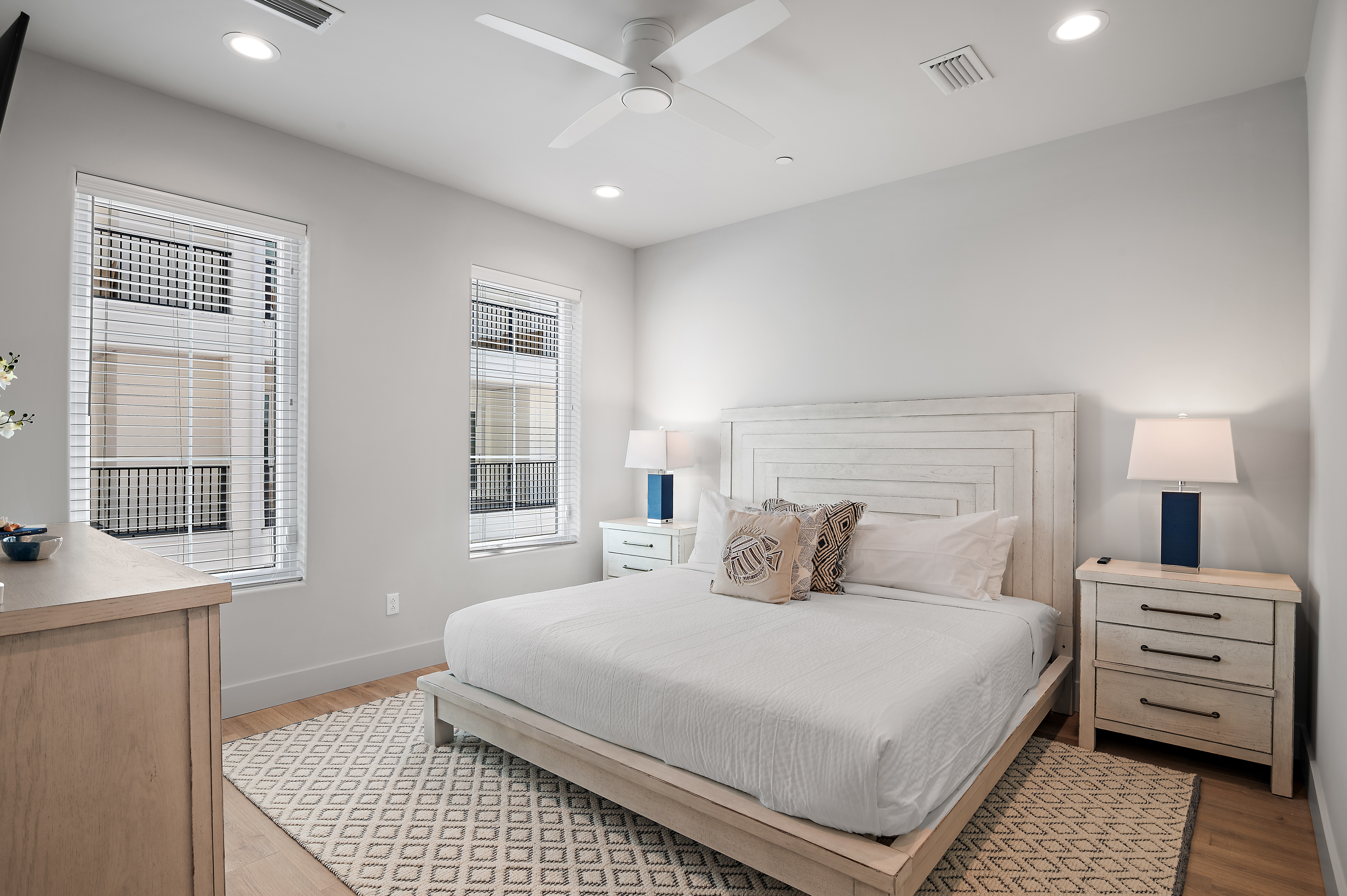  Luxury Concrete Gulf View Townhome - 物件實景