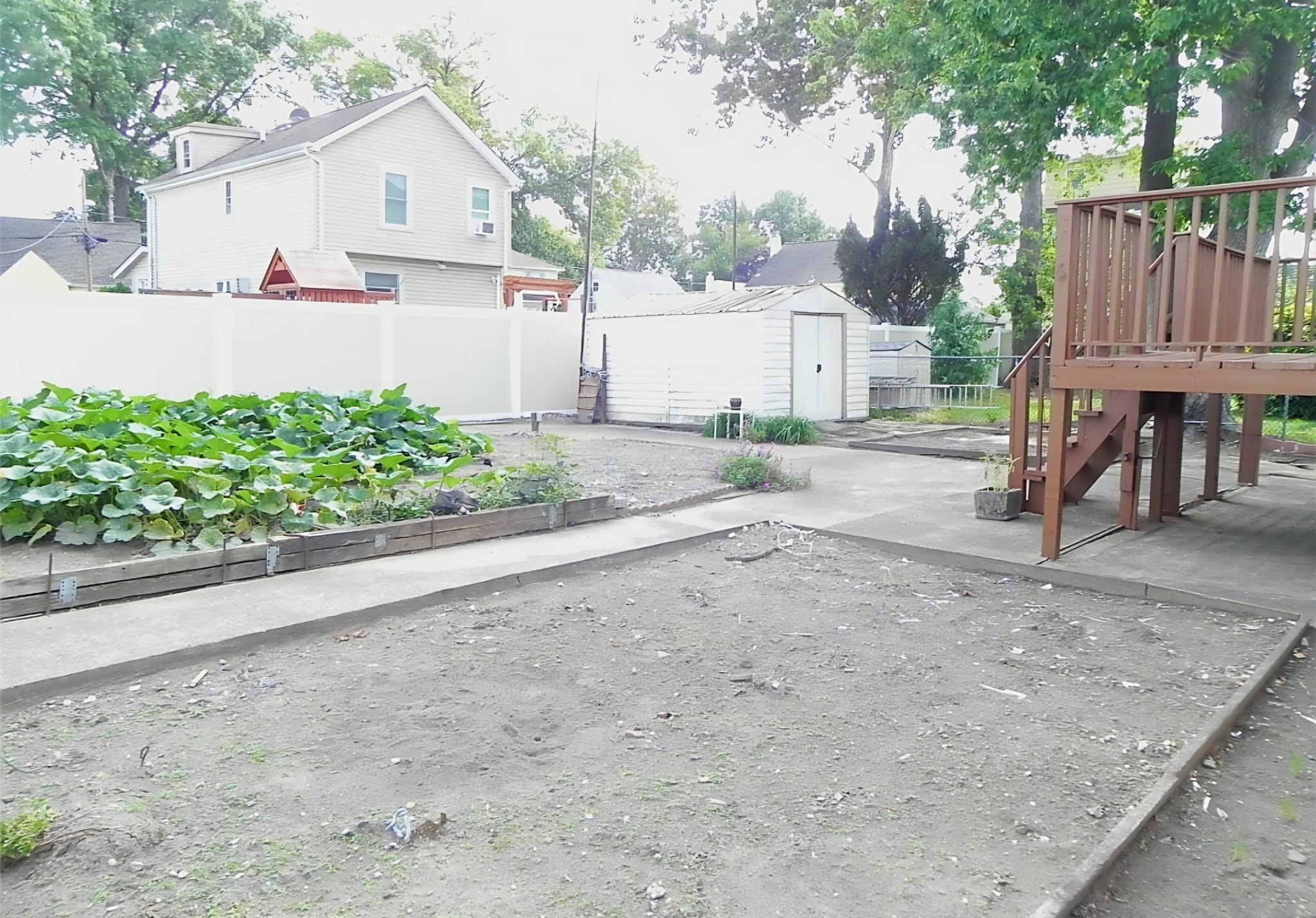 Little Ferry, New Jersey, 07643, United States, 4 Bedrooms Bedrooms, ,2 BathroomsBathrooms,Residential,For Sale,1975416