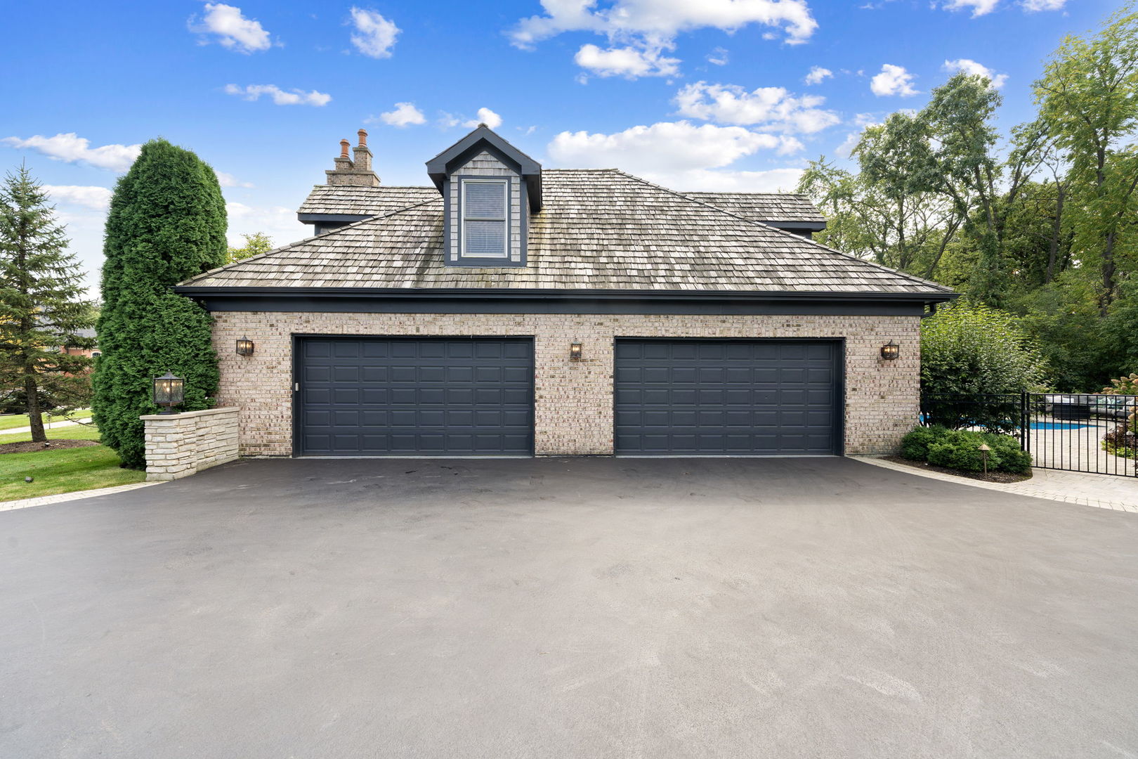 Lake Forest, Illinois, 60045, United States, 6 Bedrooms Bedrooms, ,7 BathroomsBathrooms,Residential,For Sale,1989872