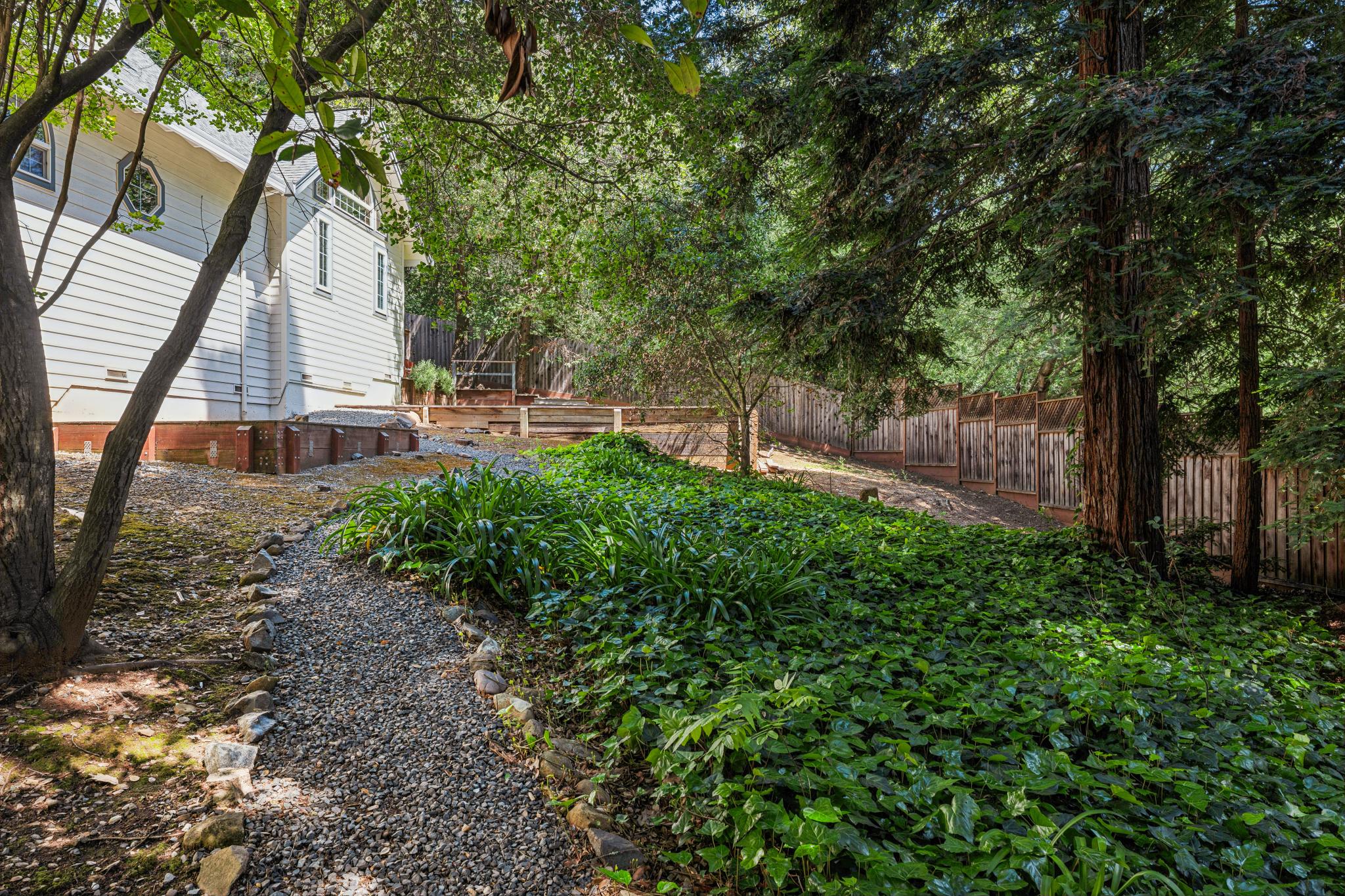  Elegant Northeast Santa Rosa Home on .5 Acres - 物件實景