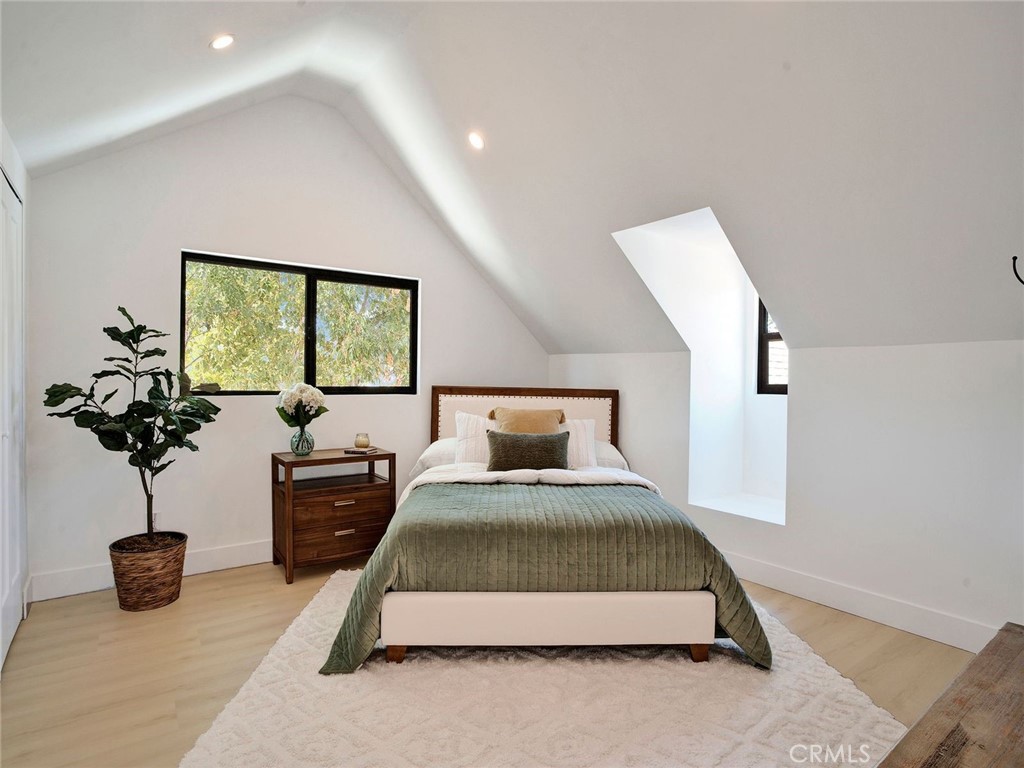 West Hills, California, 91307, United States, 4 Bedrooms Bedrooms, ,2 BathroomsBathrooms,Residential,For Sale,1994248