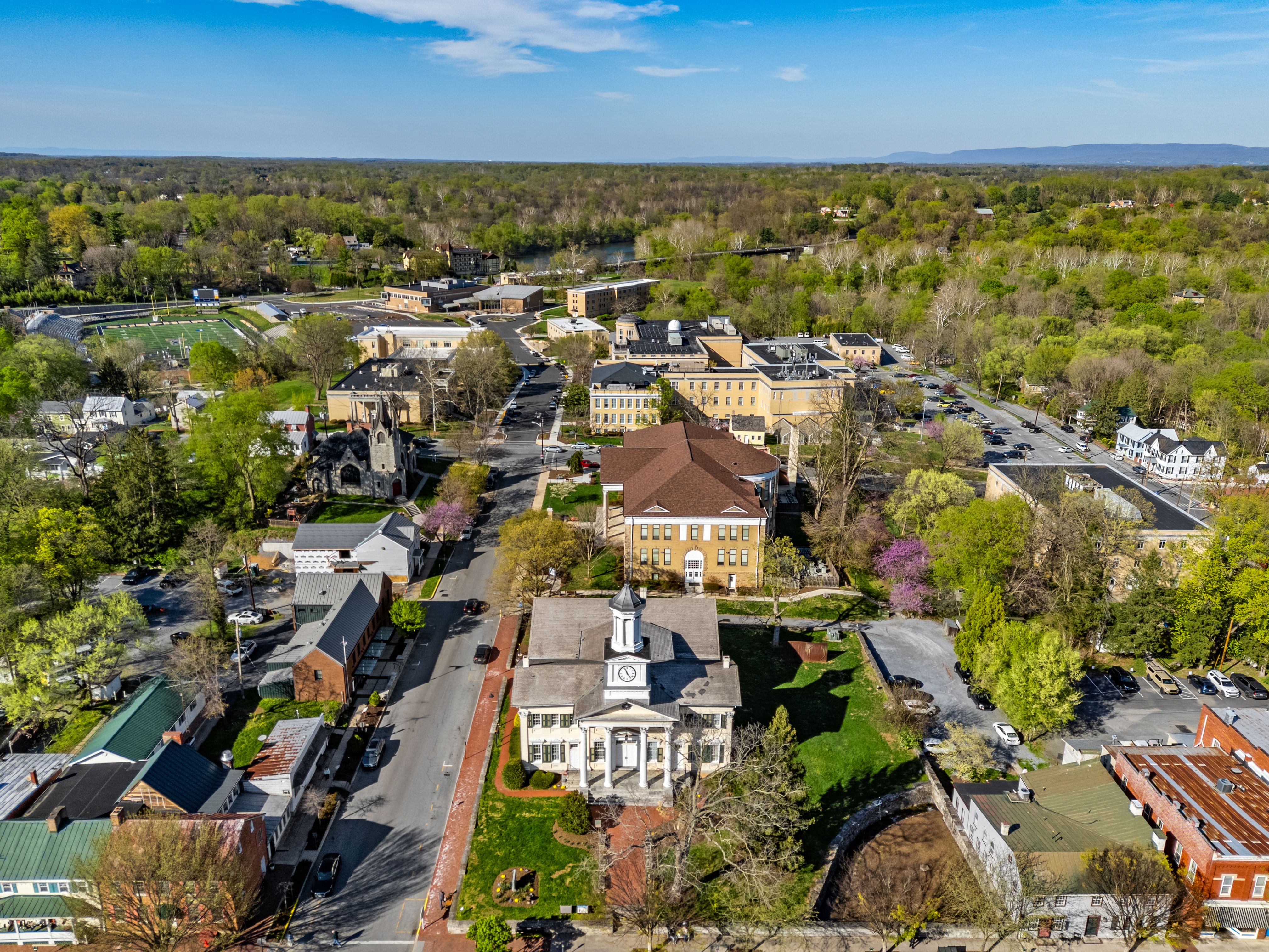  301 E German Street, Shepherdstown, WV, 25443 - 物件實景