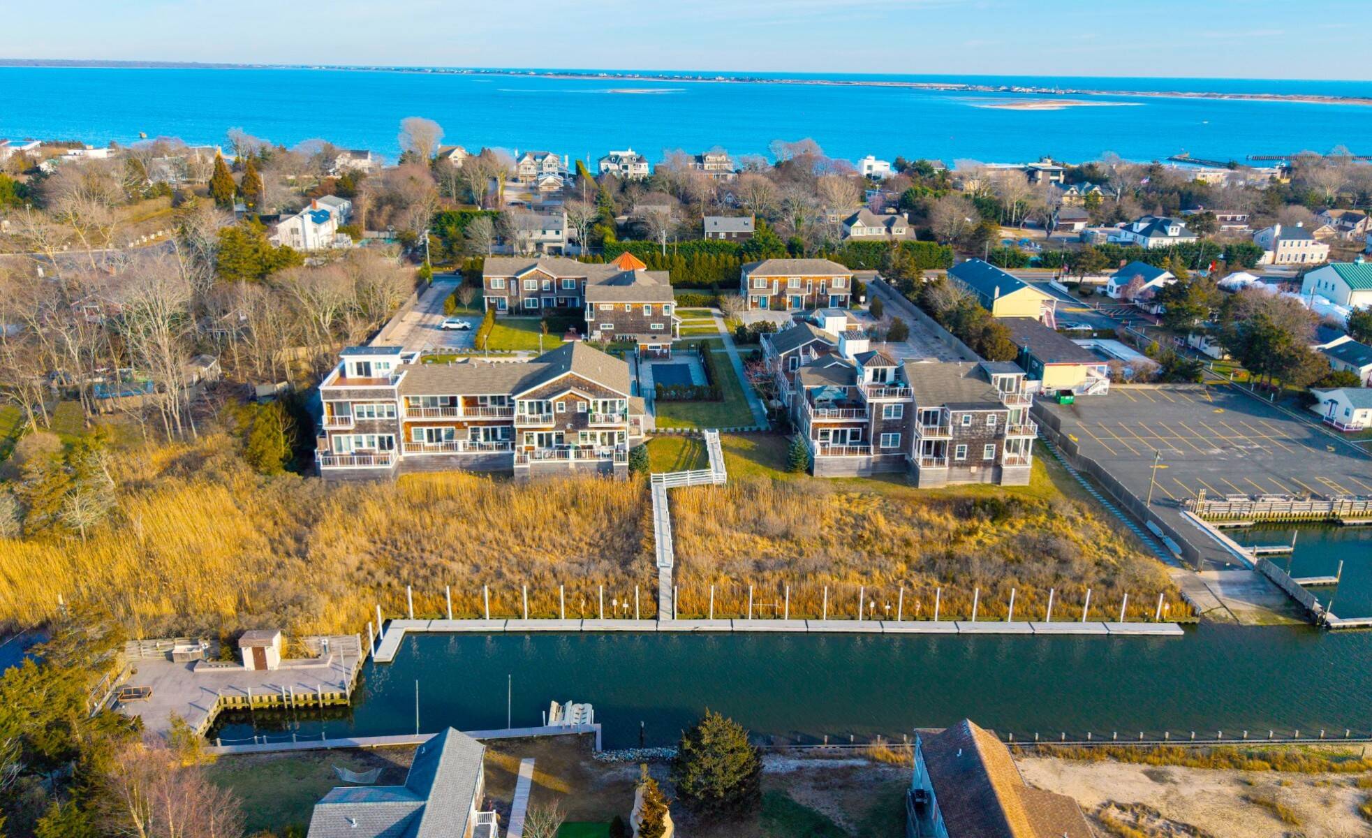  Mint-Condition Condo with Pool & Dock - 1.5 miles to Ocean Beach - 物件實景