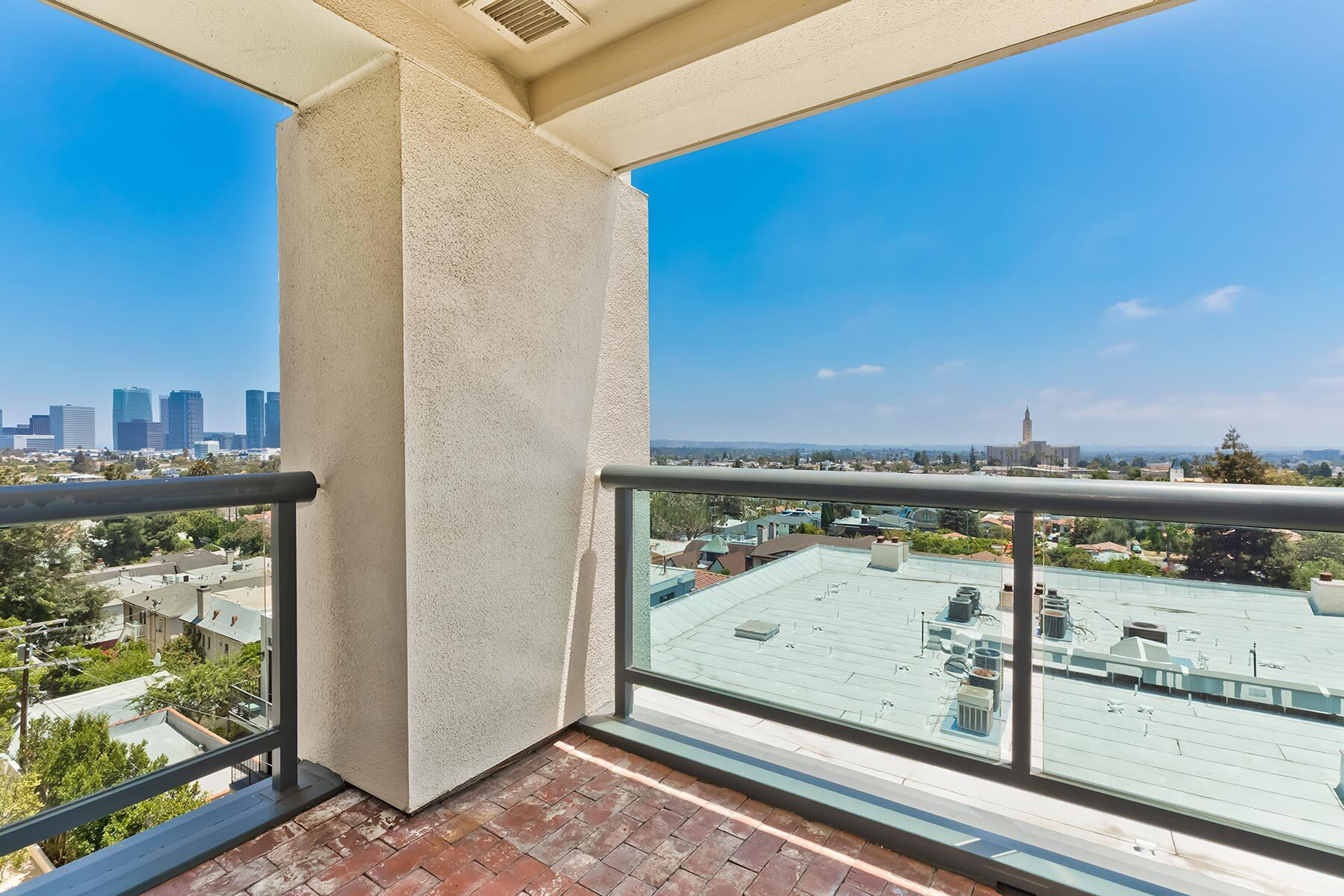  10724 Wilshire Blvd - 物件實景