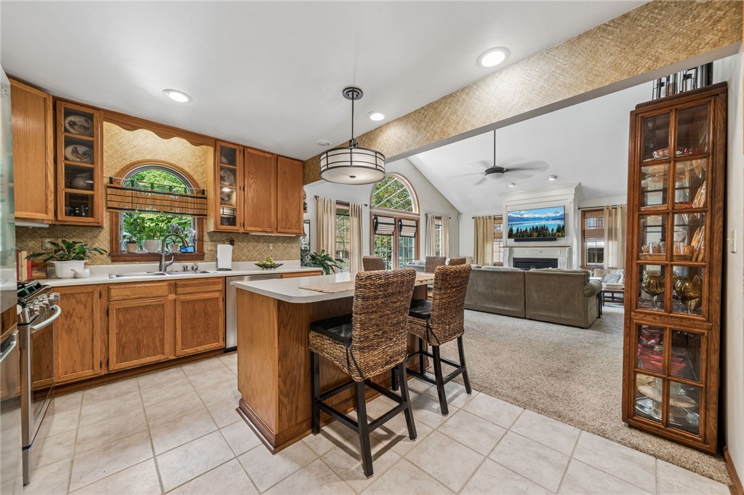 Level Green, Pennsylvania, 15085, United States, 4 Bedrooms Bedrooms, ,4 BathroomsBathrooms,Residential,For Sale,2049075