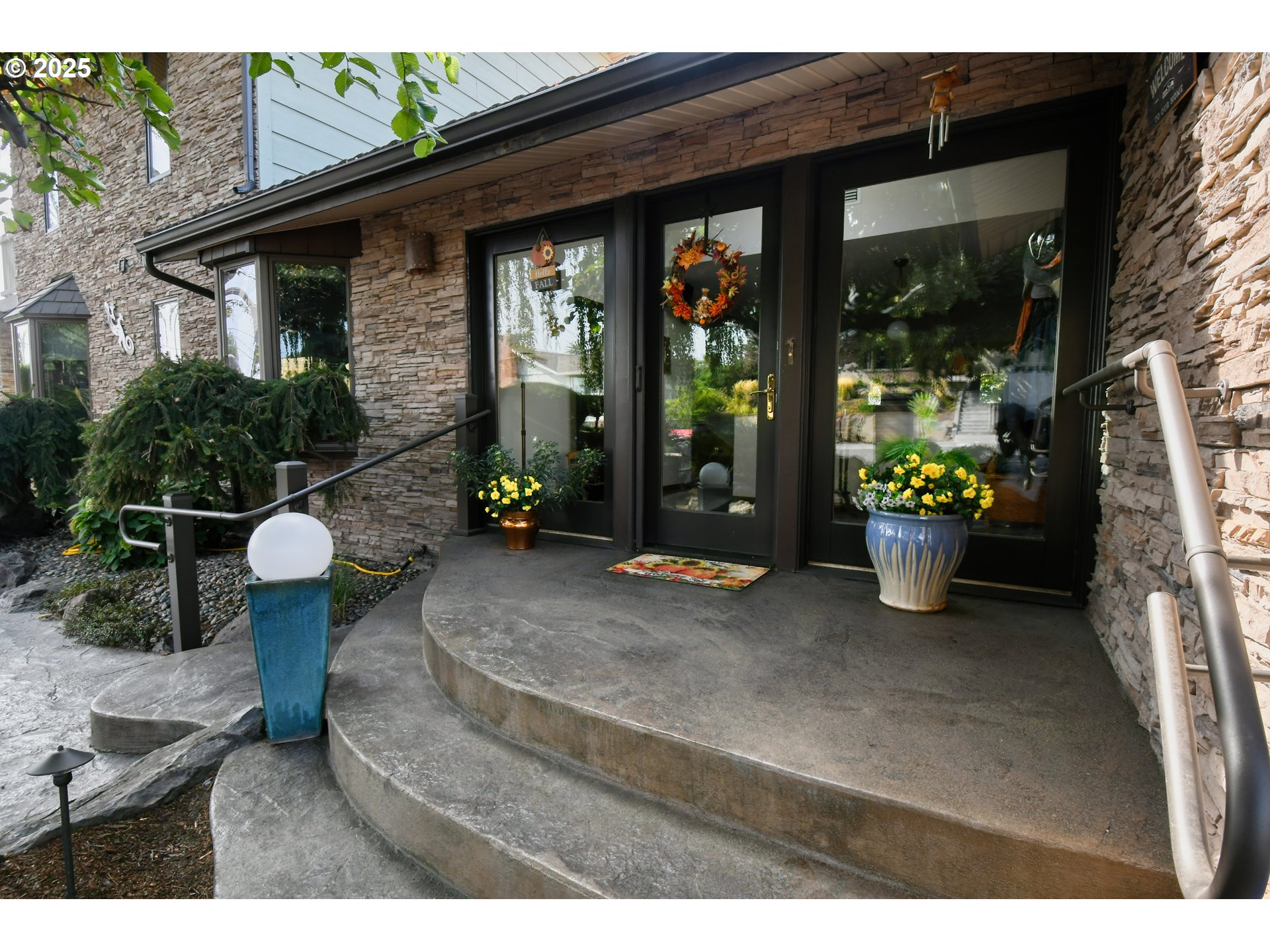 Pendleton, Oregon, 97801, United States, 5 Bedrooms Bedrooms, ,5 BathroomsBathrooms,Residential,For Sale,1691244