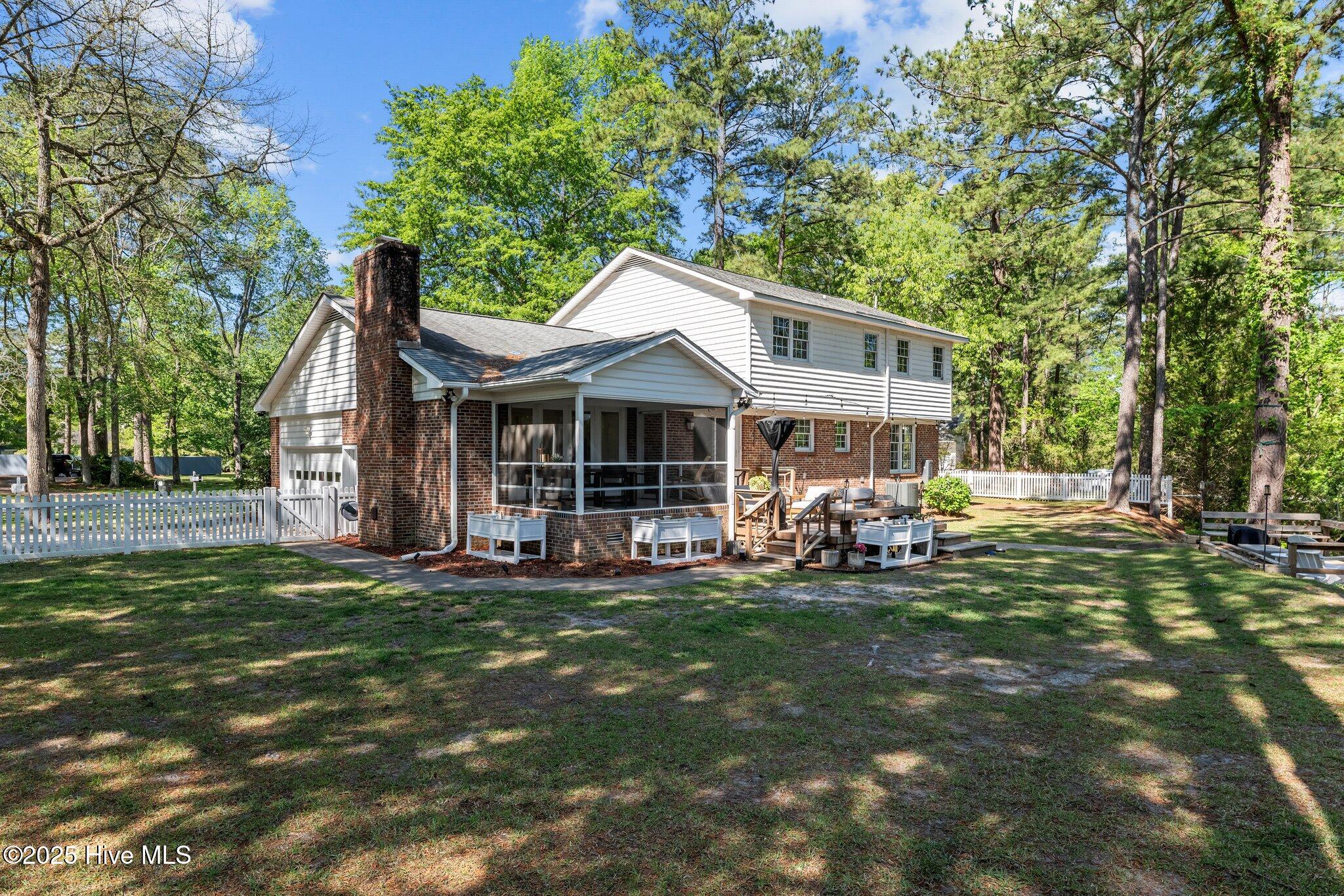 New Bern, North Carolina, 28562, United States, 3 Bedrooms Bedrooms, ,3 BathroomsBathrooms,Residential,For Sale,1793075