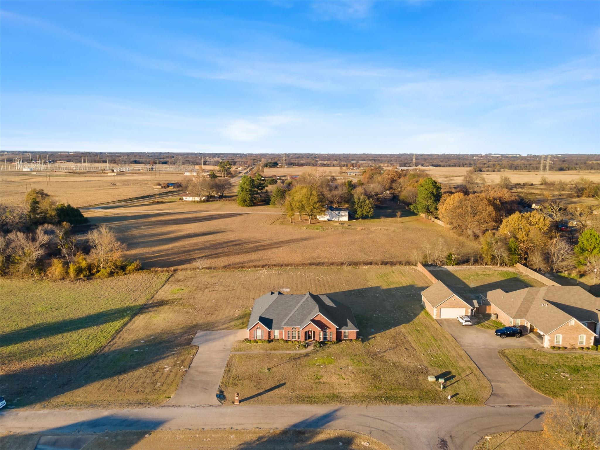 Sulphur Springs, Texas, 75482, United States, 4 Bedrooms Bedrooms, ,4 BathroomsBathrooms,Residential,For Sale,2012566