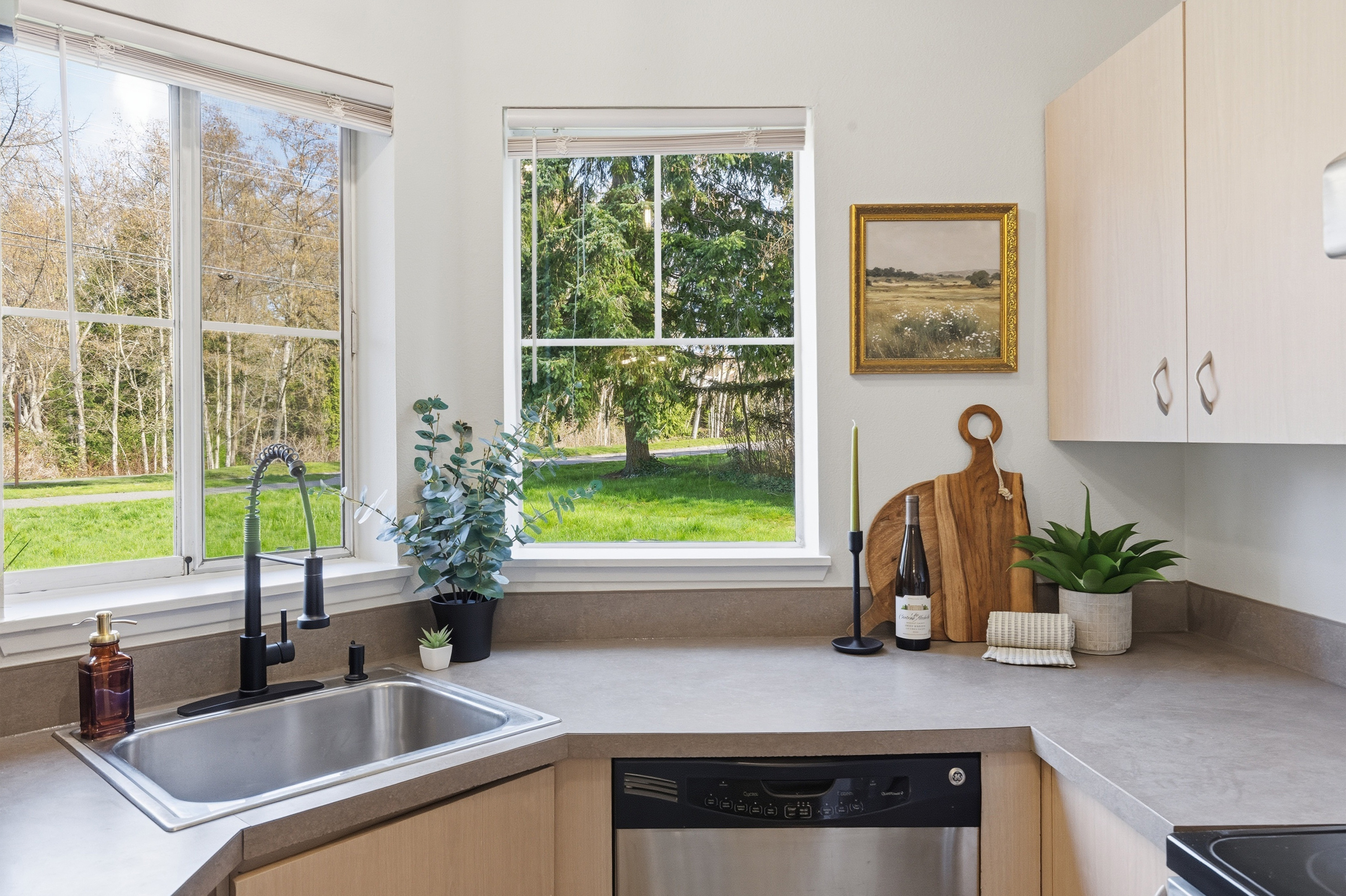  Stylish Harbour Pointe Condo - 物件實景