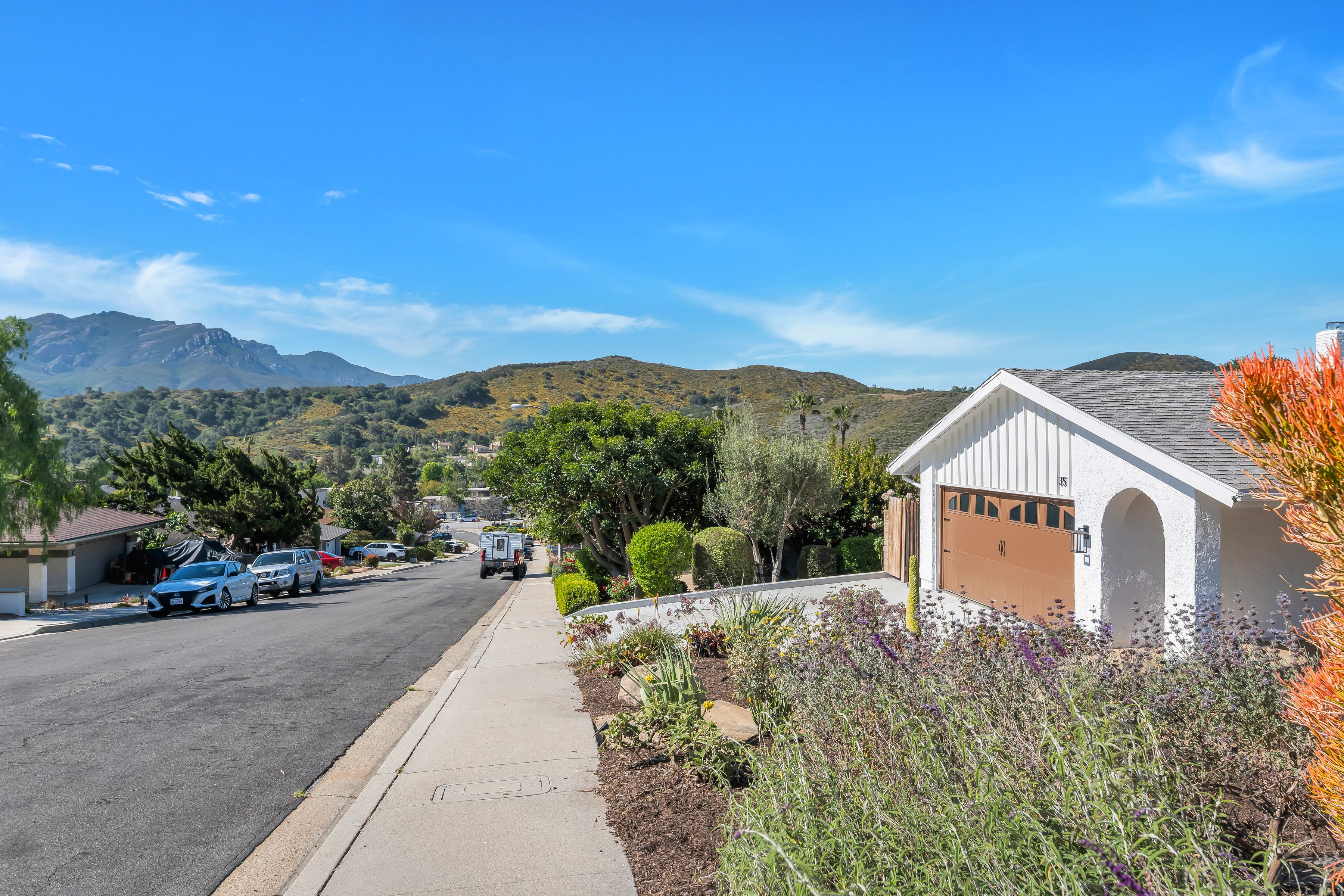  351 S. Greenway Avenue, Newbury Park - 物件實景